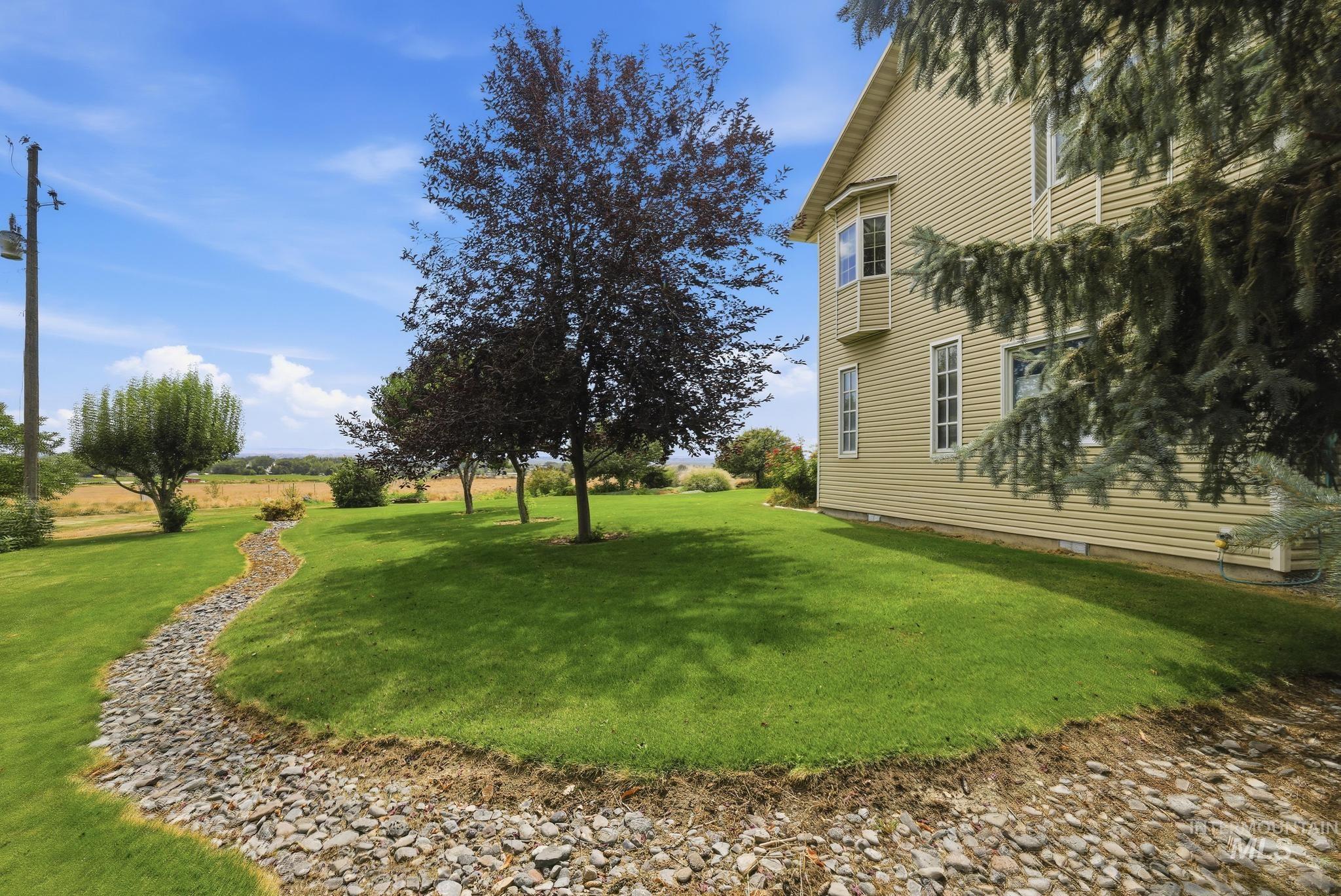 117 View DR, Jerome, Idaho 83338, 5 Bedrooms, 3 Bathrooms, Residential For Sale, Price $679,000, 98999382