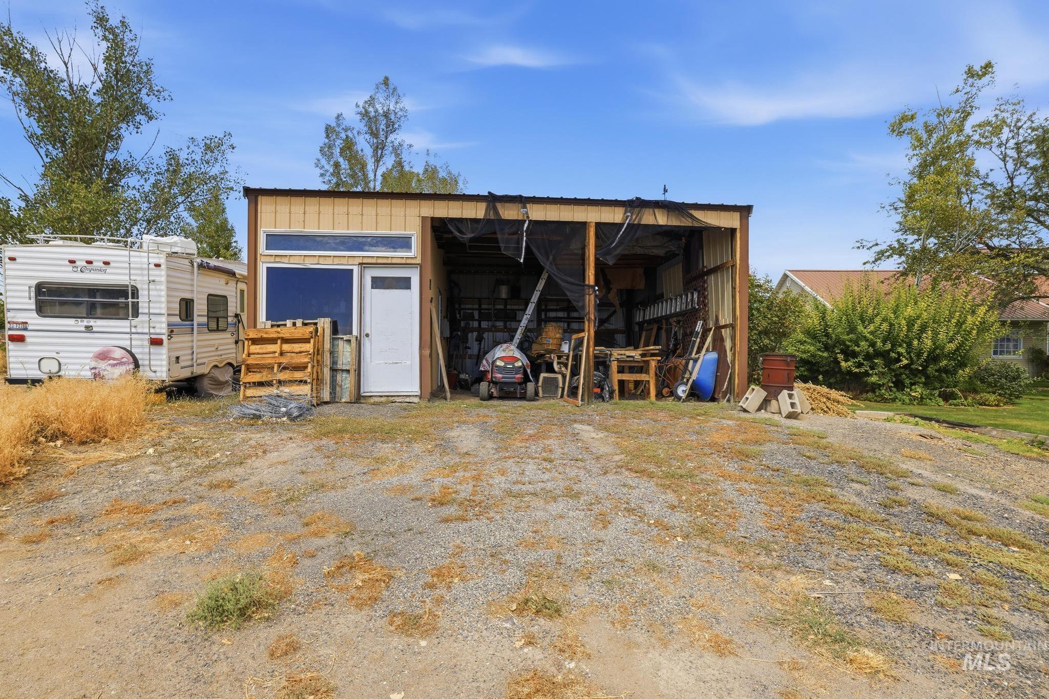 117 View DR, Jerome, Idaho 83338, 5 Bedrooms, 3 Bathrooms, Residential For Sale, Price $679,000, 98999382