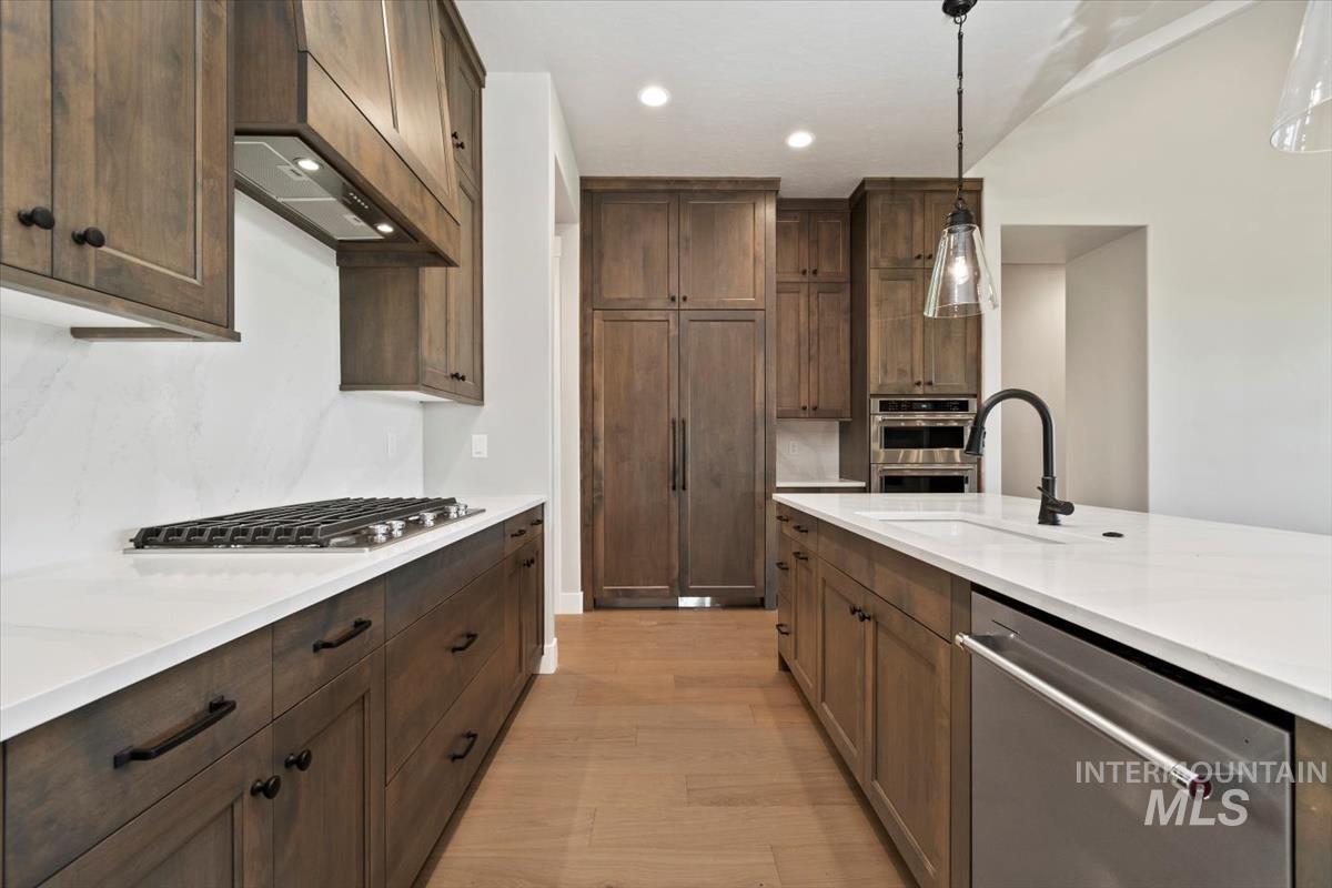 7353 Powell Pl., Eagle, Idaho 83629, 4 Bedrooms, 3 Bathrooms, Residential For Sale, Price $819,880, 98999384