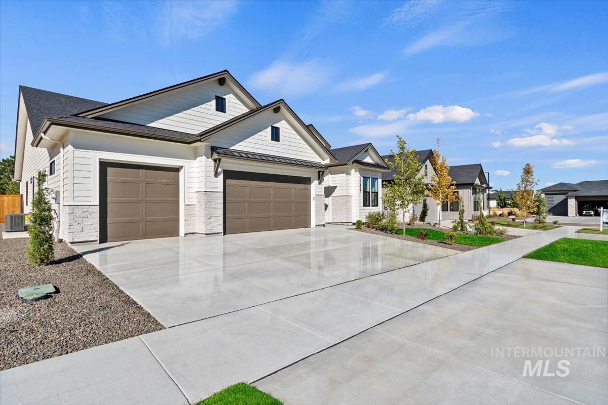 7353 Powell Pl., Eagle, Idaho 83629, 4 Bedrooms, 3 Bathrooms, Residential For Sale, Price $819,880, 98999384