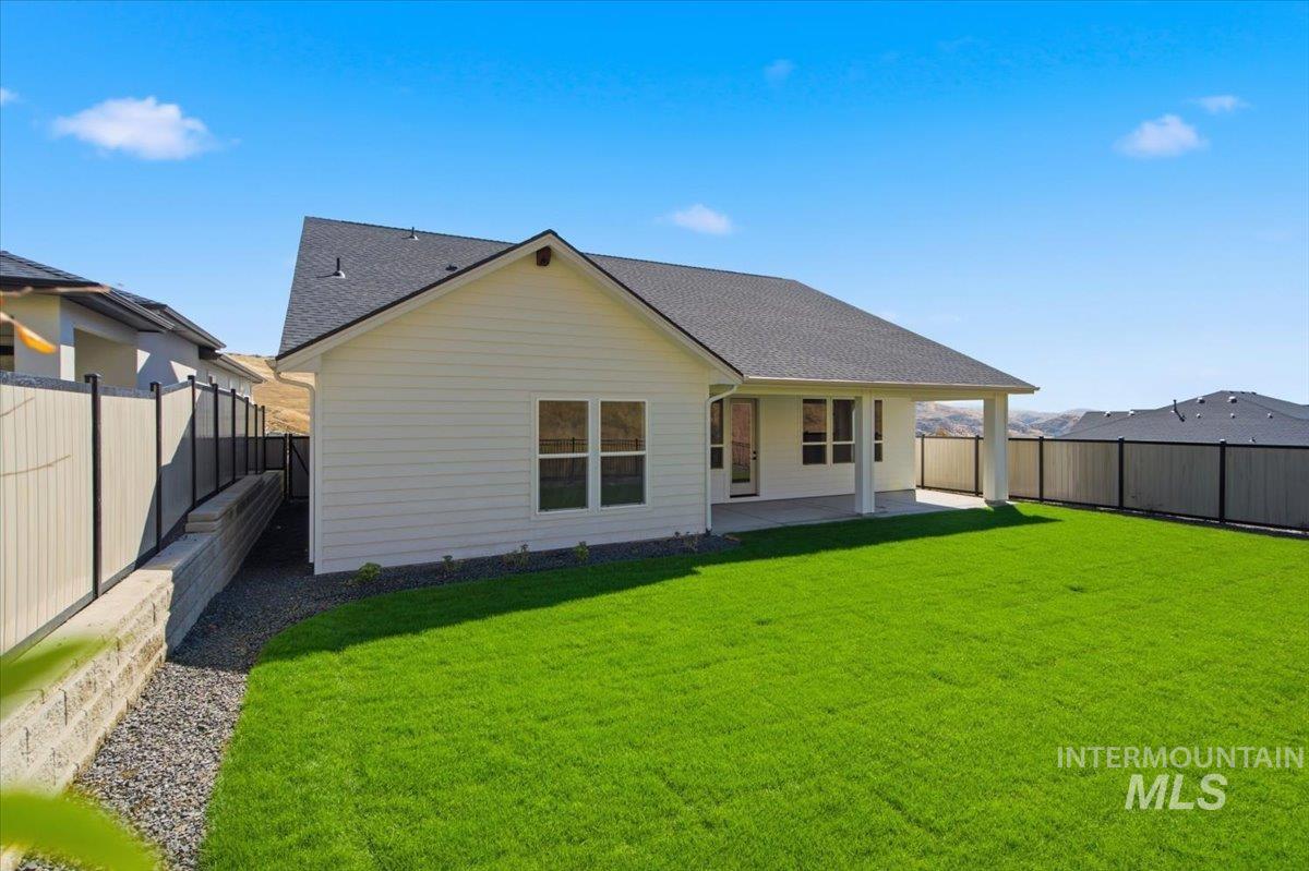 7353 Powell Pl., Eagle, Idaho 83629, 4 Bedrooms, 3 Bathrooms, Residential For Sale, Price $819,880,MLS 98999384