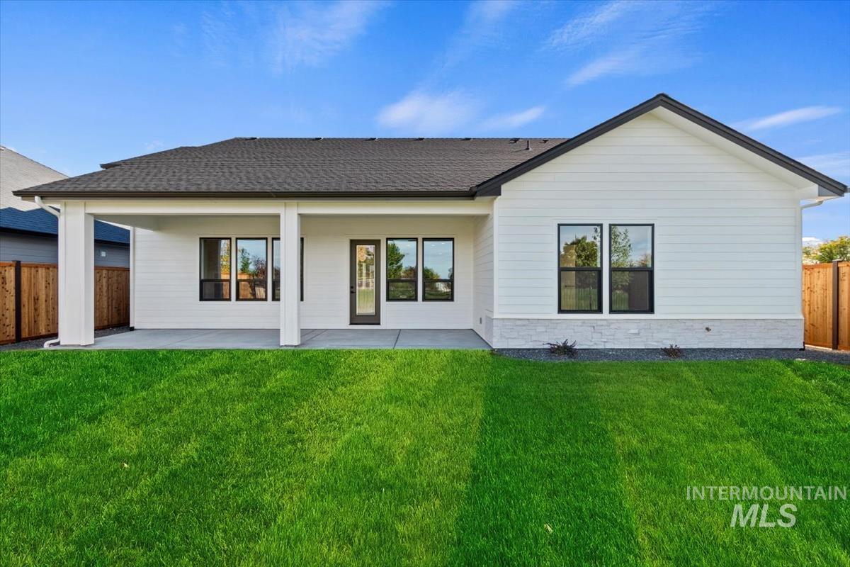 7353 Powell Pl., Eagle, Idaho 83629, 4 Bedrooms, 3 Bathrooms, Residential For Sale, Price $819,880, 98999384