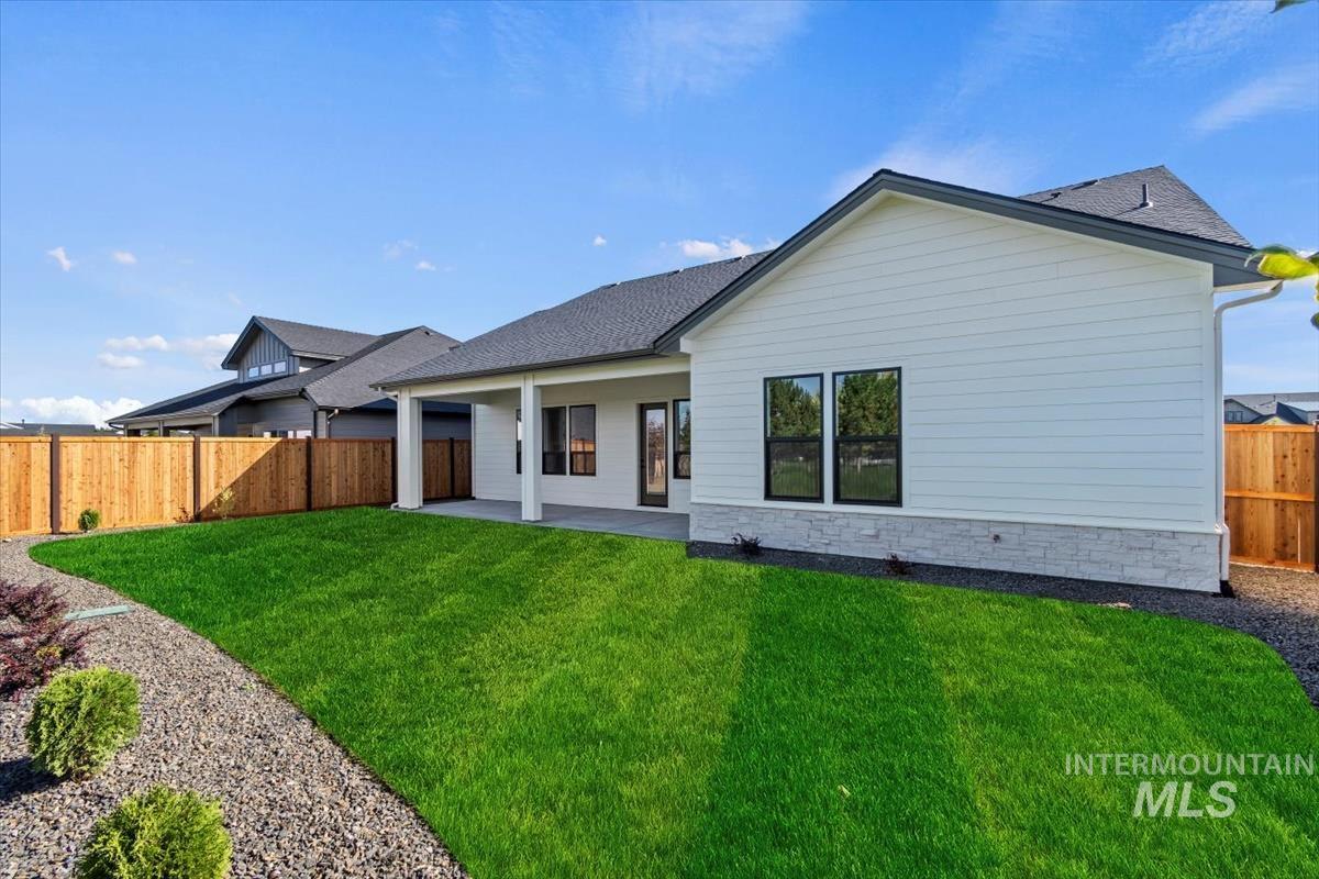 7353 Powell Pl., Eagle, Idaho 83629, 4 Bedrooms, 3 Bathrooms, Residential For Sale, Price $819,880, 98999384