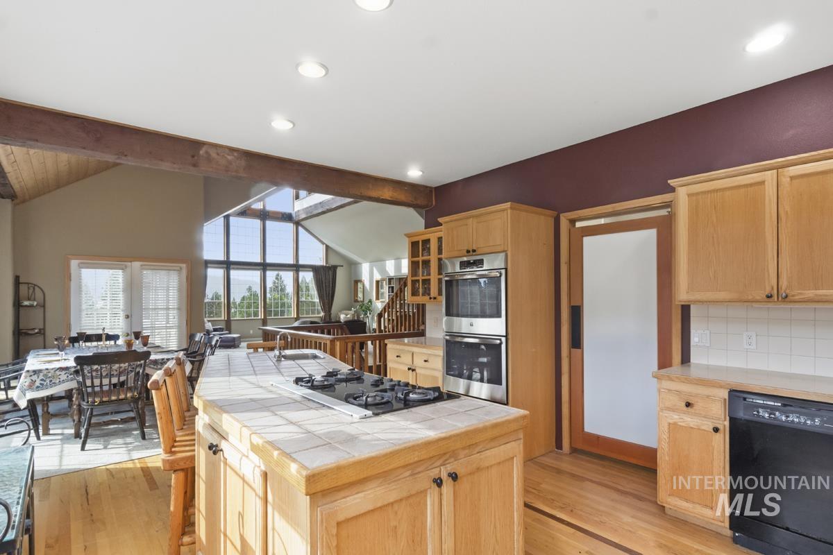 1610 Pine Lake Ranch Drive, Cascade, Idaho 83611, 3 Bedrooms, 3 Bathrooms, Residential For Sale, Price $1,199,000,MLS 98999385