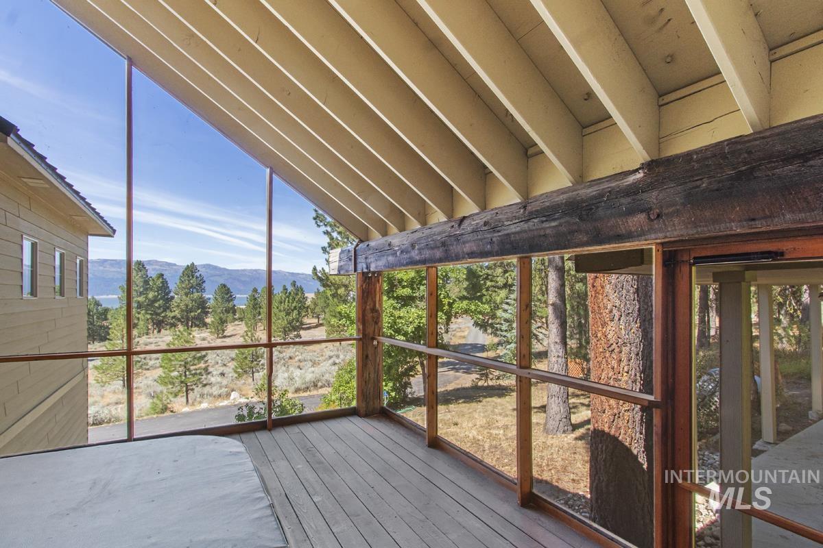 1610 Pine Lake Ranch Drive, Cascade, Idaho 83611, 3 Bedrooms, 3 Bathrooms, Residential For Sale, Price $1,199,000,MLS 98999385