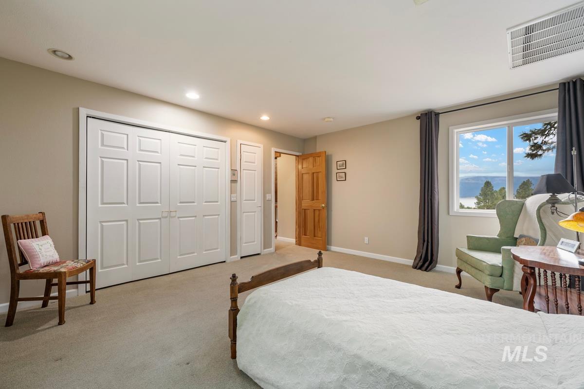 1610 Pine Lake Ranch Drive, Cascade, Idaho 83611, 3 Bedrooms, 3 Bathrooms, Residential For Sale, Price $1,199,000,MLS 98999385