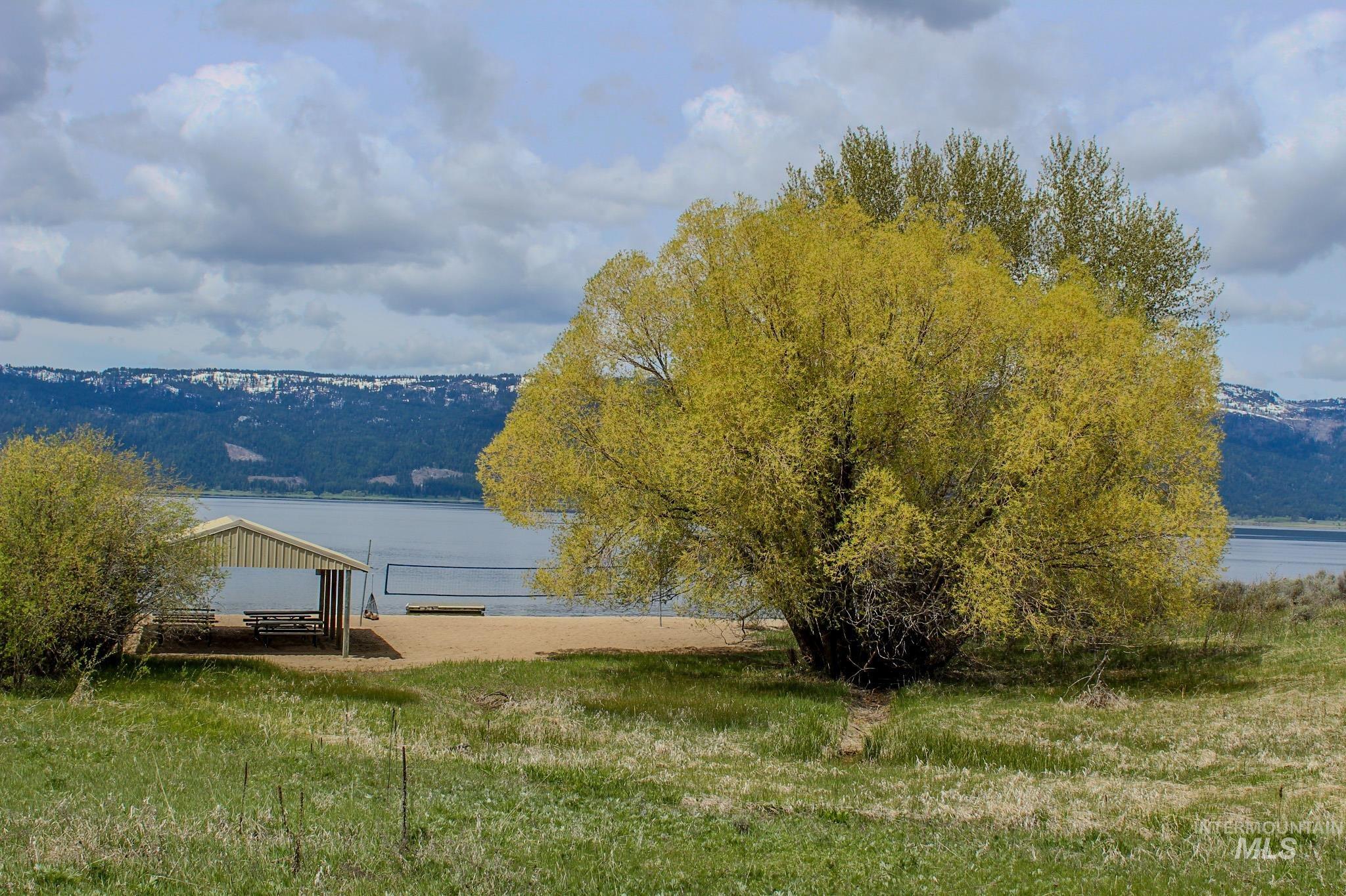 1610 Pine Lake Ranch Drive, Cascade, Idaho 83611, 3 Bedrooms, 3 Bathrooms, Residential For Sale, Price $1,199,000,MLS 98999385