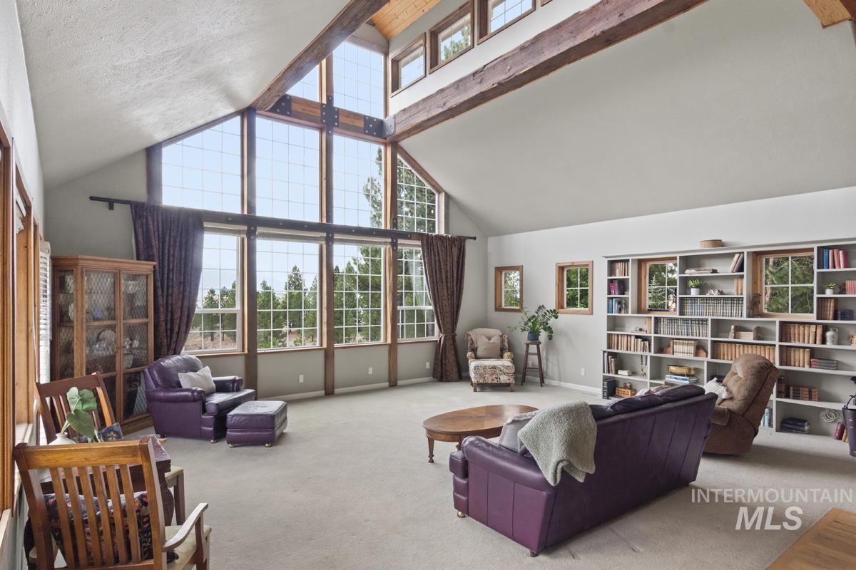 1610 Pine Lake Ranch Drive, Cascade, Idaho 83611, 3 Bedrooms, 3 Bathrooms, Residential For Sale, Price $1,199,000,MLS 98999385