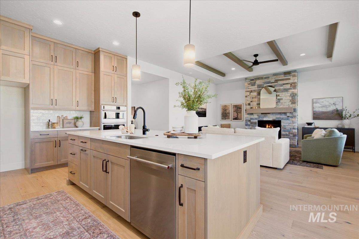 6734 W Sollas Dr, Eagle, Idaho 83616, 3 Bedrooms, 3 Bathrooms, Residential For Sale, Price $824,880,MLS 98999386