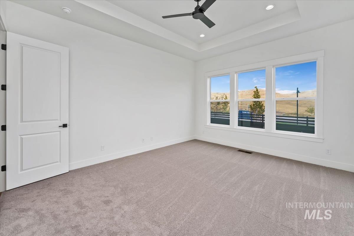 6734 W Sollas Dr, Eagle, Idaho 83616, 3 Bedrooms, 3 Bathrooms, Residential For Sale, Price $824,880, 98999386