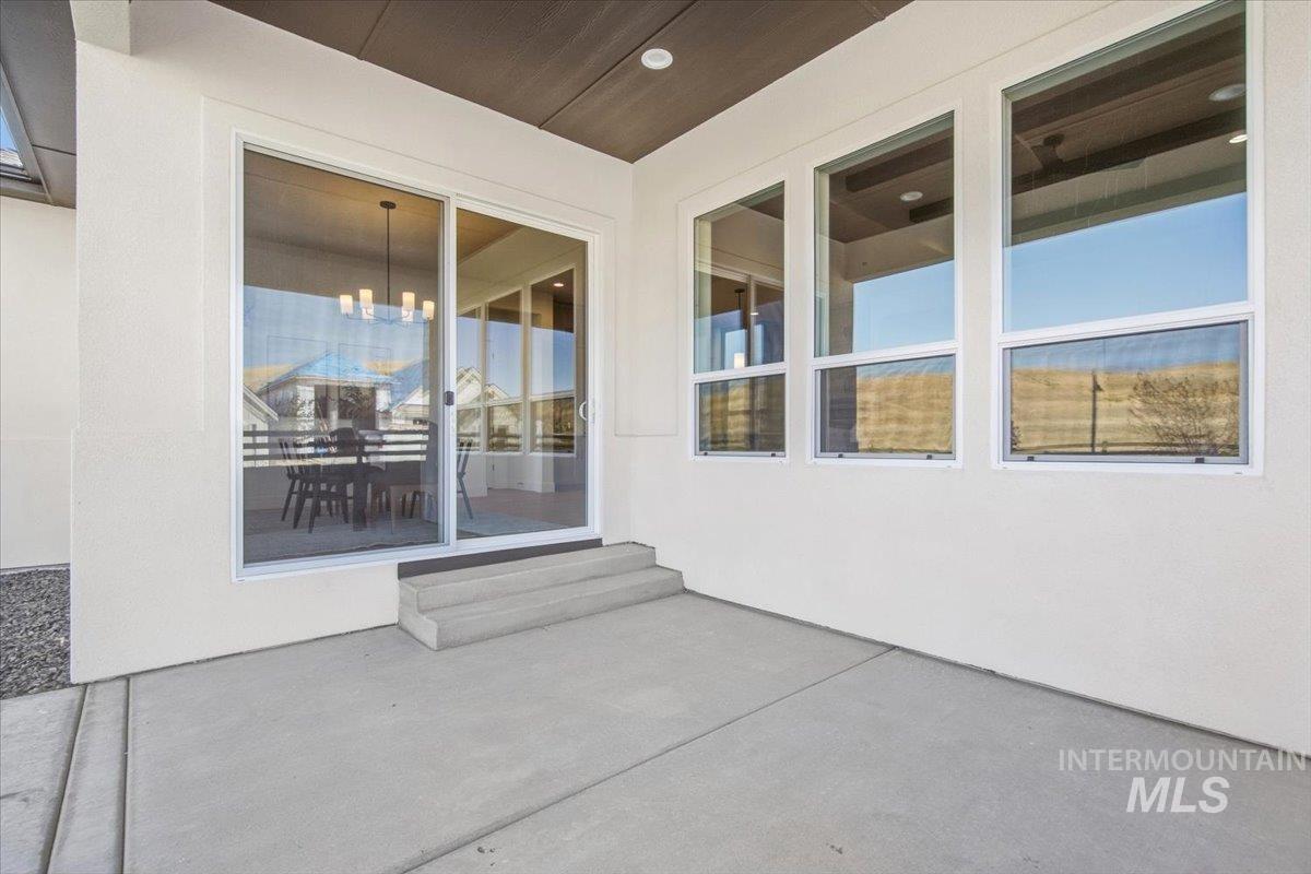 6734 W Sollas Dr, Eagle, Idaho 83616, 3 Bedrooms, 3 Bathrooms, Residential For Sale, Price $824,880,MLS 98999386