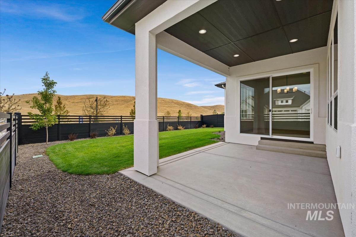 6734 W Sollas Dr, Eagle, Idaho 83616, 3 Bedrooms, 3 Bathrooms, Residential For Sale, Price $824,880, 98999386