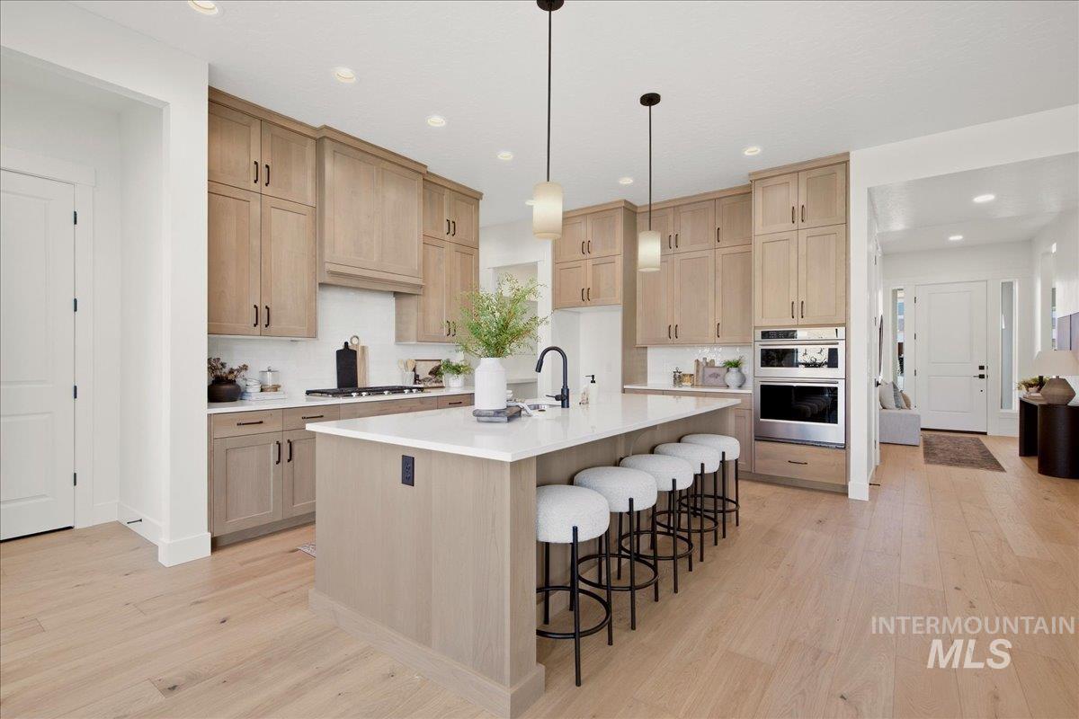 6734 W Sollas Dr, Eagle, Idaho 83616, 3 Bedrooms, 3 Bathrooms, Residential For Sale, Price $824,880,MLS 98999386