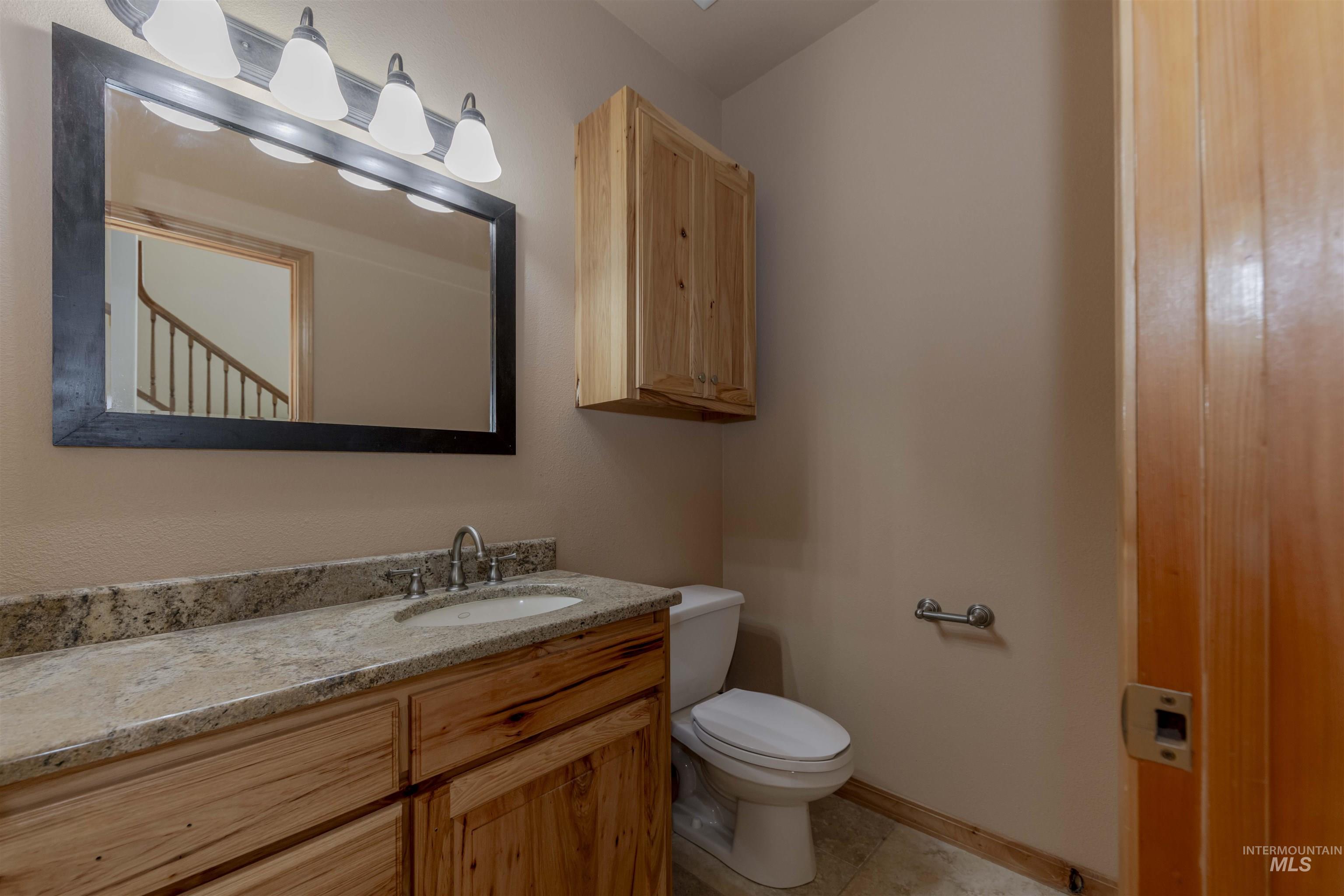 7591 Pheasant Chase Drive, Lewiston, Idaho 83501, 3 Bedrooms, 3 Bathrooms, Residential For Sale, Price $680,000, 98999387