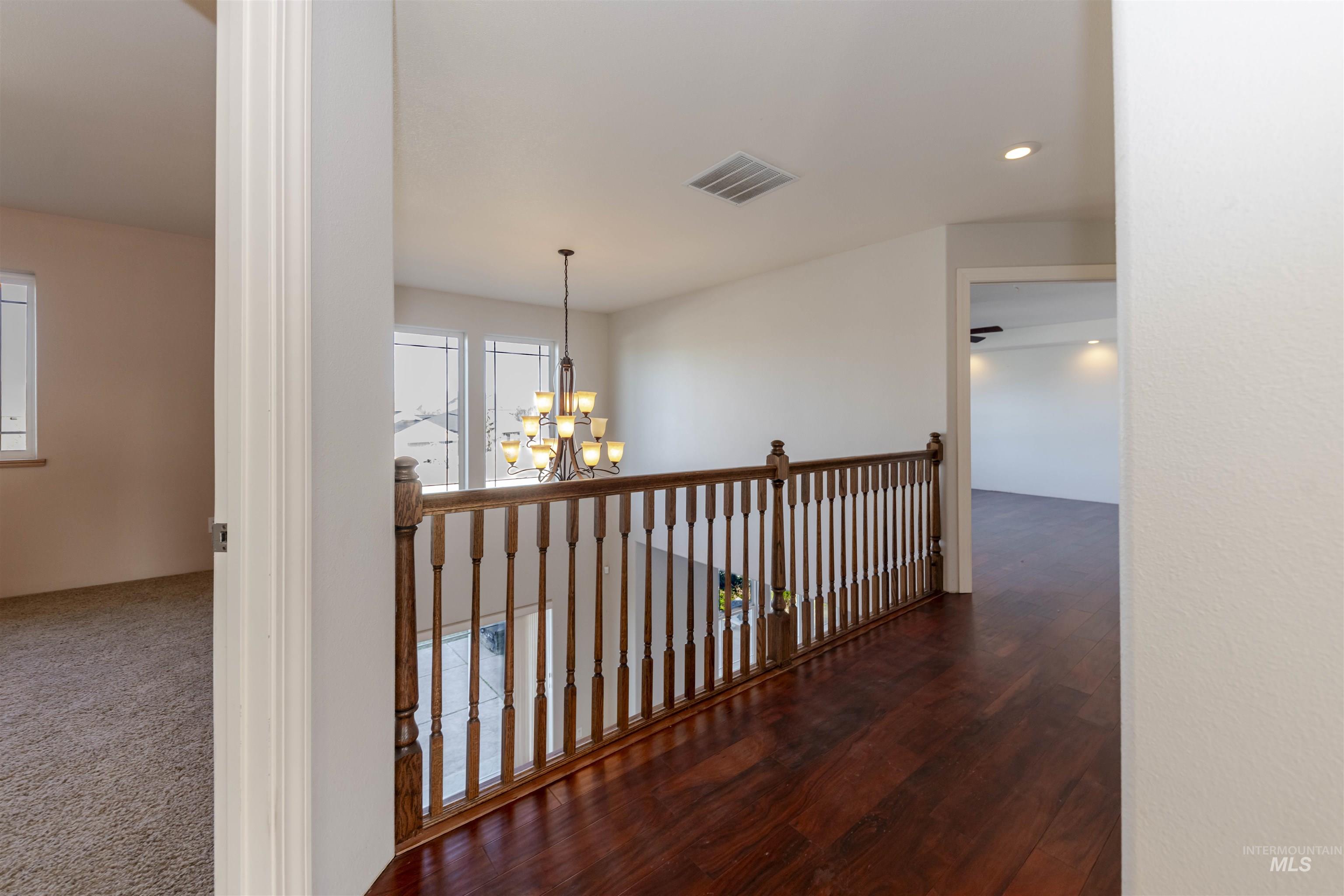 7591 Pheasant Chase Drive, Lewiston, Idaho 83501, 3 Bedrooms, 3 Bathrooms, Residential For Sale, Price $680,000, 98999387