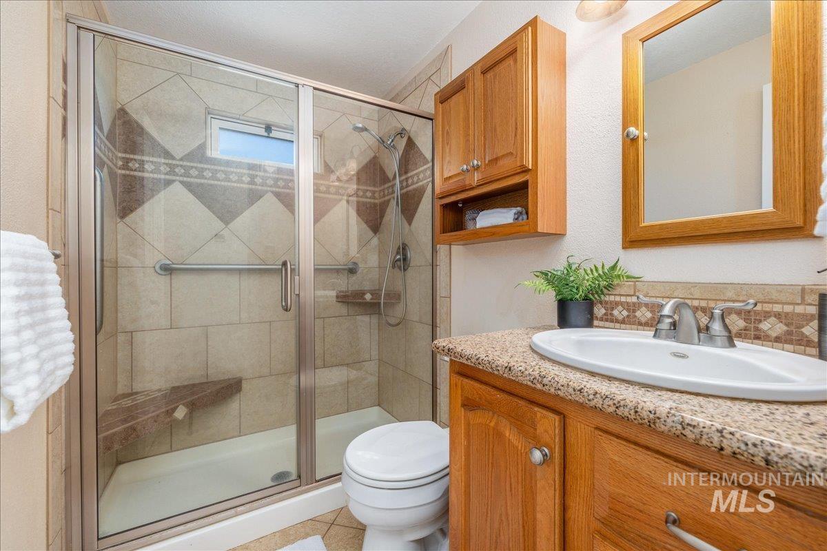 1010 N 7th St, Parma, Idaho 83660, 3 Bedrooms, 2 Bathrooms, Residential For Sale, Price $400,000,MLS 98999388