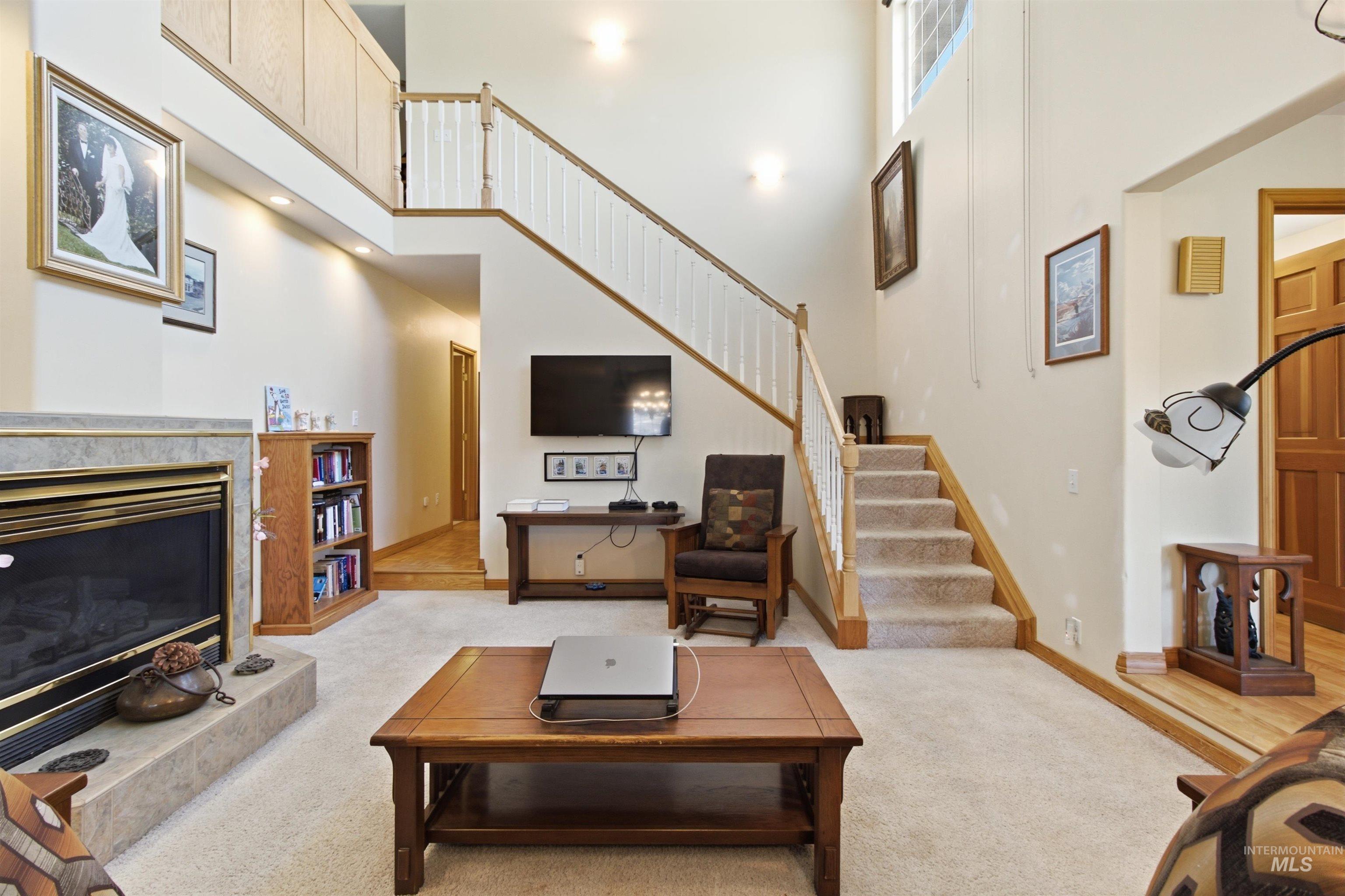 1953 Arborcrest Rd, Moscow, Idaho 83843, 6 Bedrooms, 3 Bathrooms, Residential For Sale, Price $799,000, 98999389