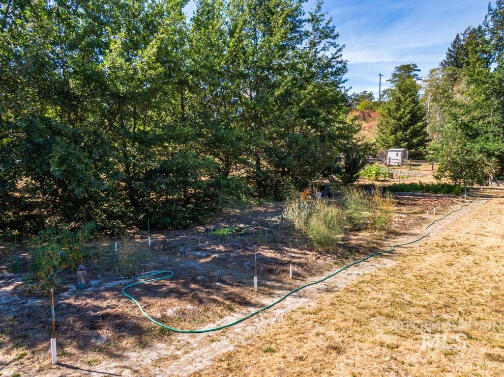 1953 Arborcrest Rd, Moscow, Idaho 83843, 6 Bedrooms, 3 Bathrooms, Residential For Sale, Price $799,000, 98999389