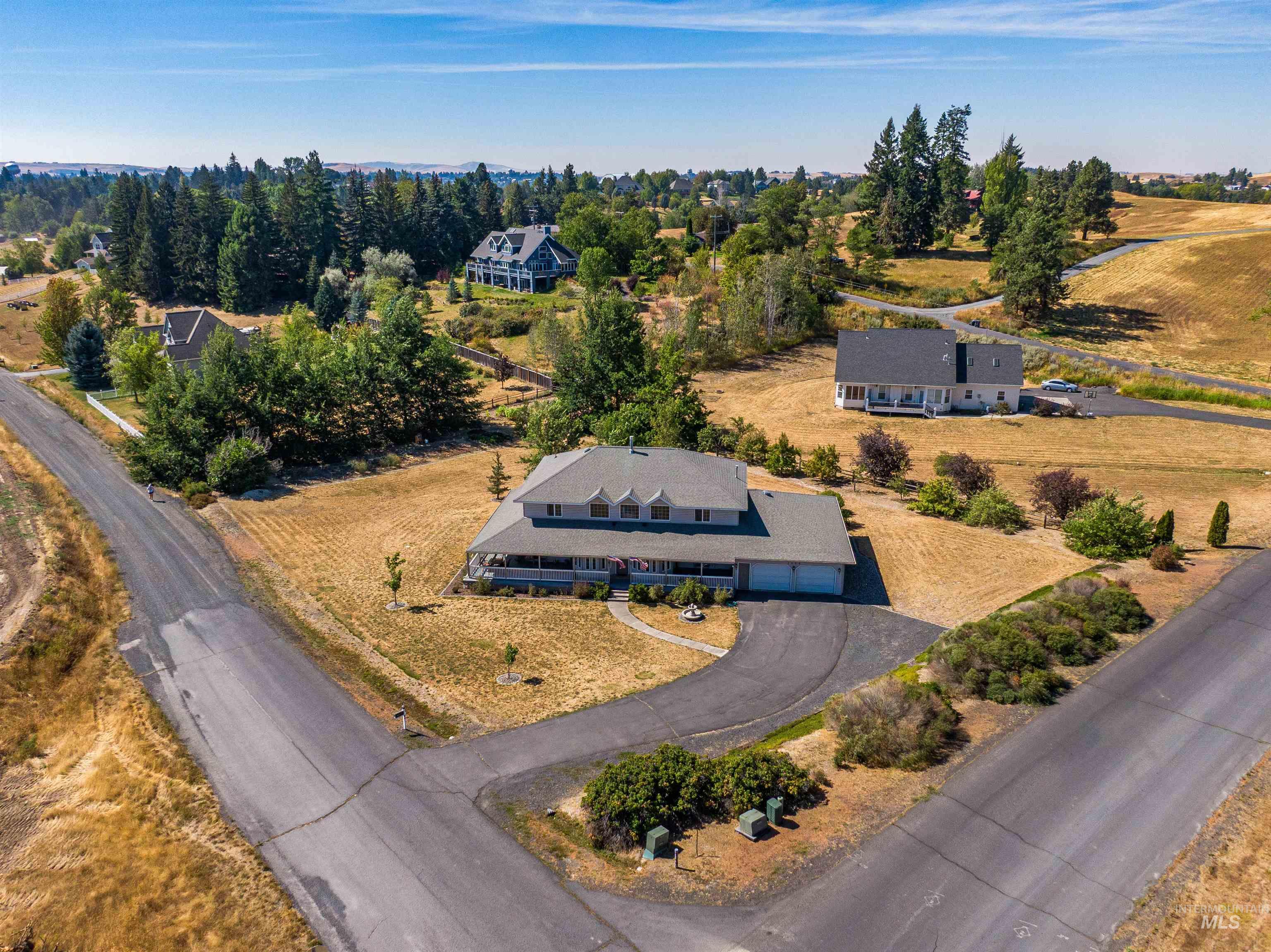 1953 Arborcrest Rd, Moscow, Idaho 83843, 6 Bedrooms, 3 Bathrooms, Residential For Sale, Price $799,000, 98999389