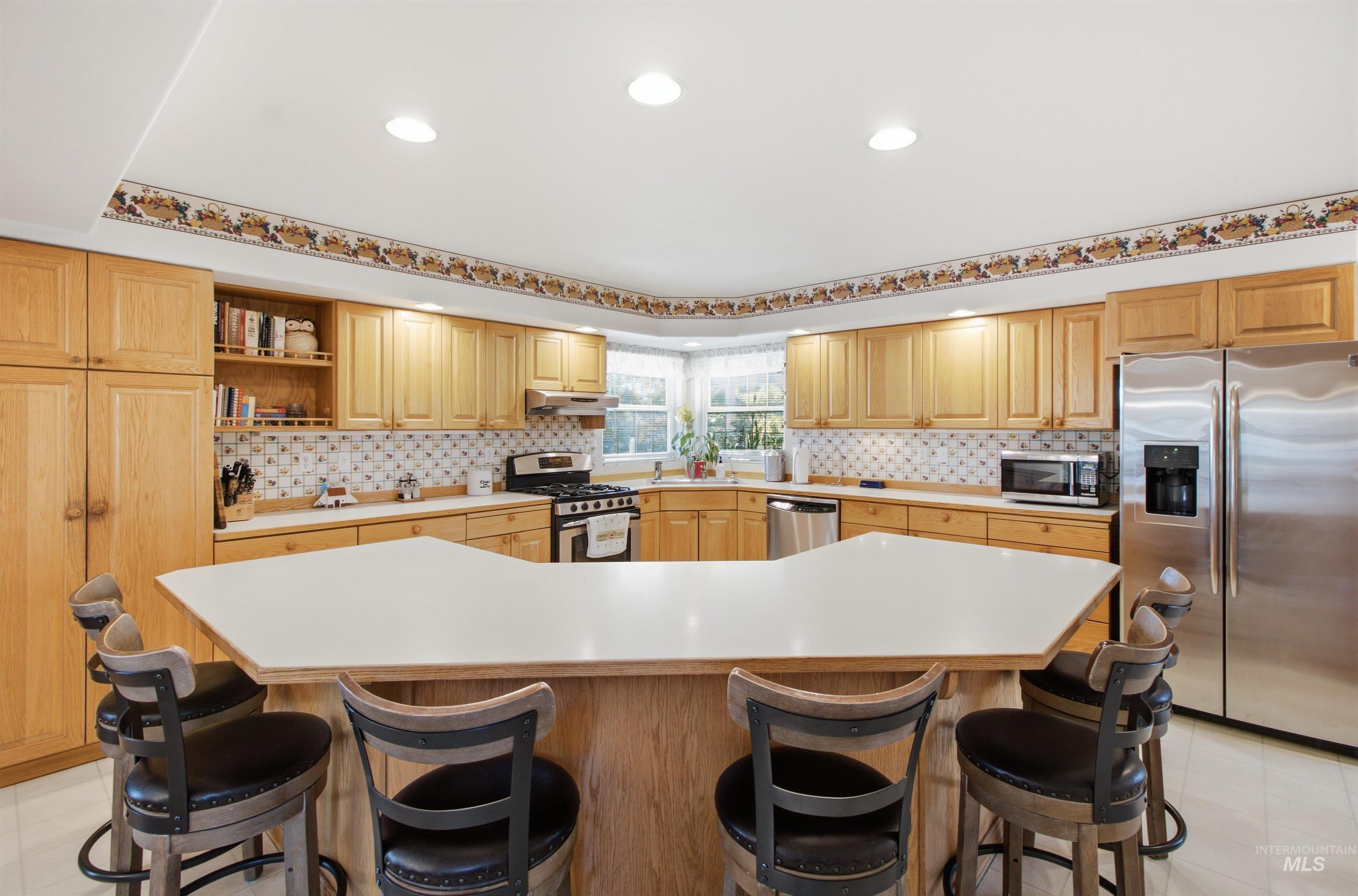 1953 Arborcrest Rd, Moscow, Idaho 83843, 6 Bedrooms, 3 Bathrooms, Residential For Sale, Price $799,000, 98999389