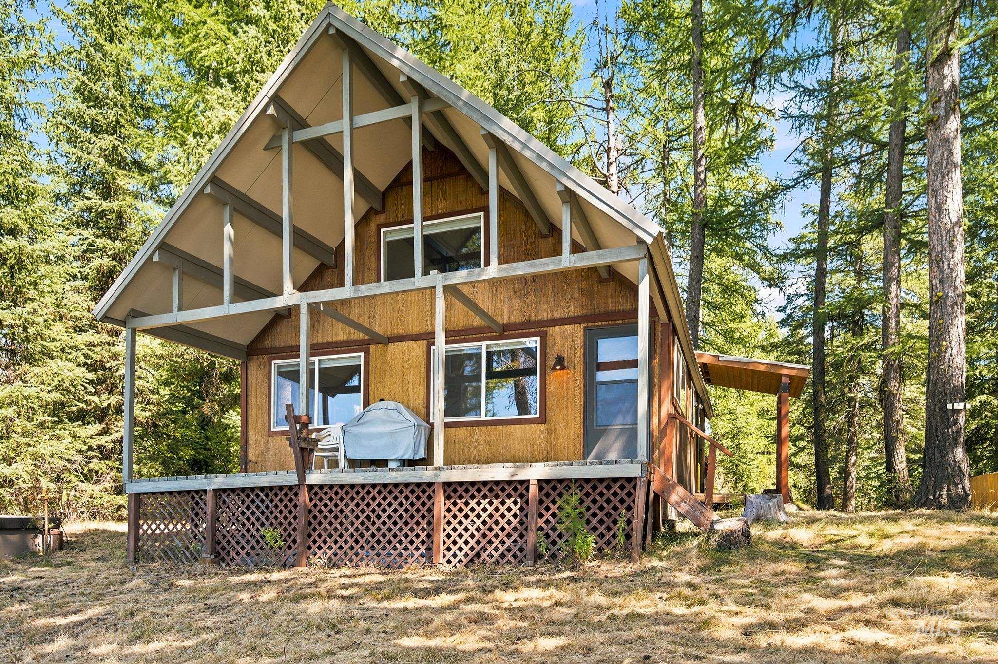 12823 Hereford Rd., Donnelly, Idaho 83615, 1 Bedroom, 1 Bathroom, Residential For Sale, Price $1,300,000,MLS 98999390