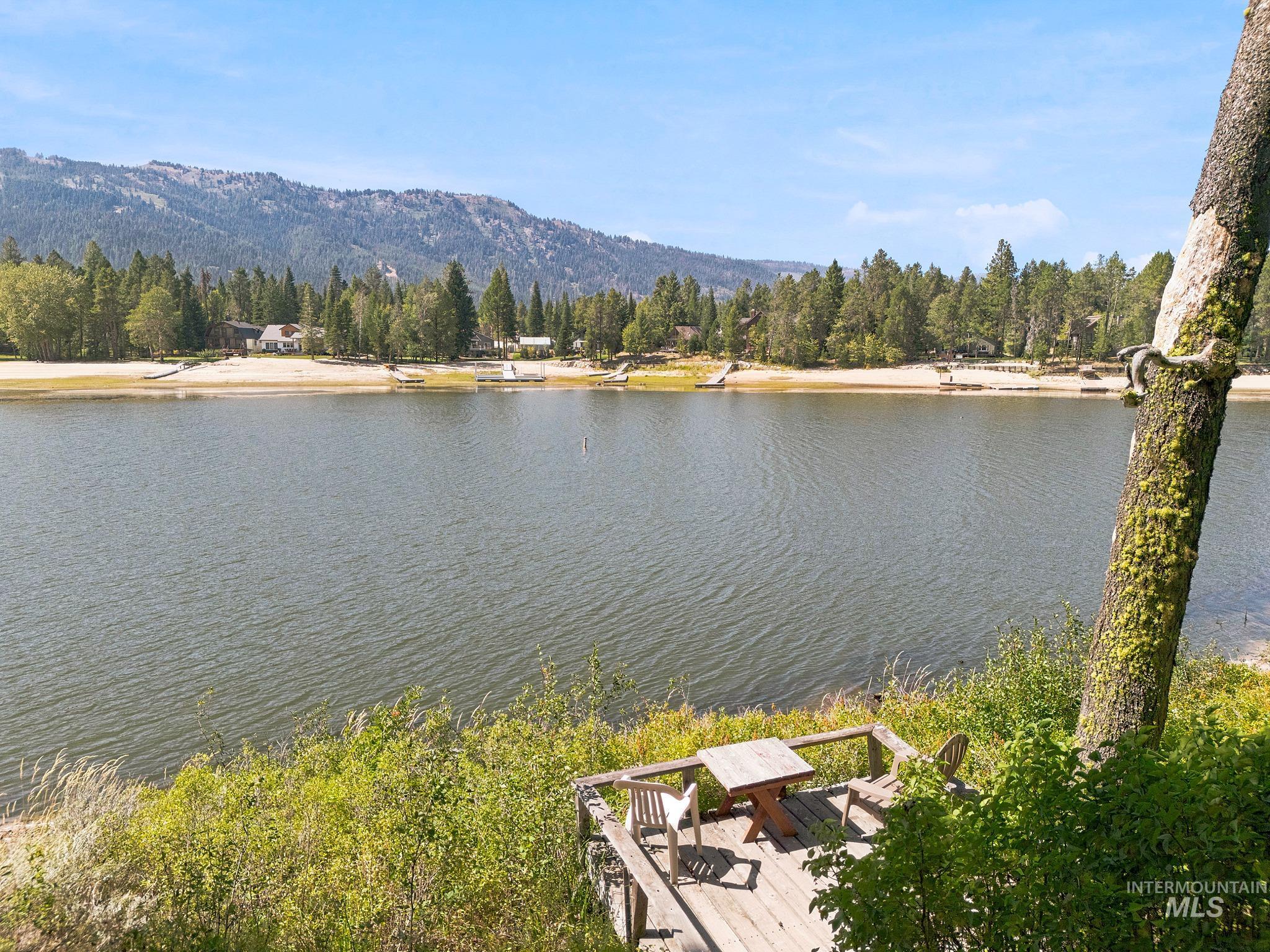 12823 Hereford Rd., Donnelly, Idaho 83615, 1 Bedroom, 1 Bathroom, Residential For Sale, Price $1,300,000,MLS 98999390