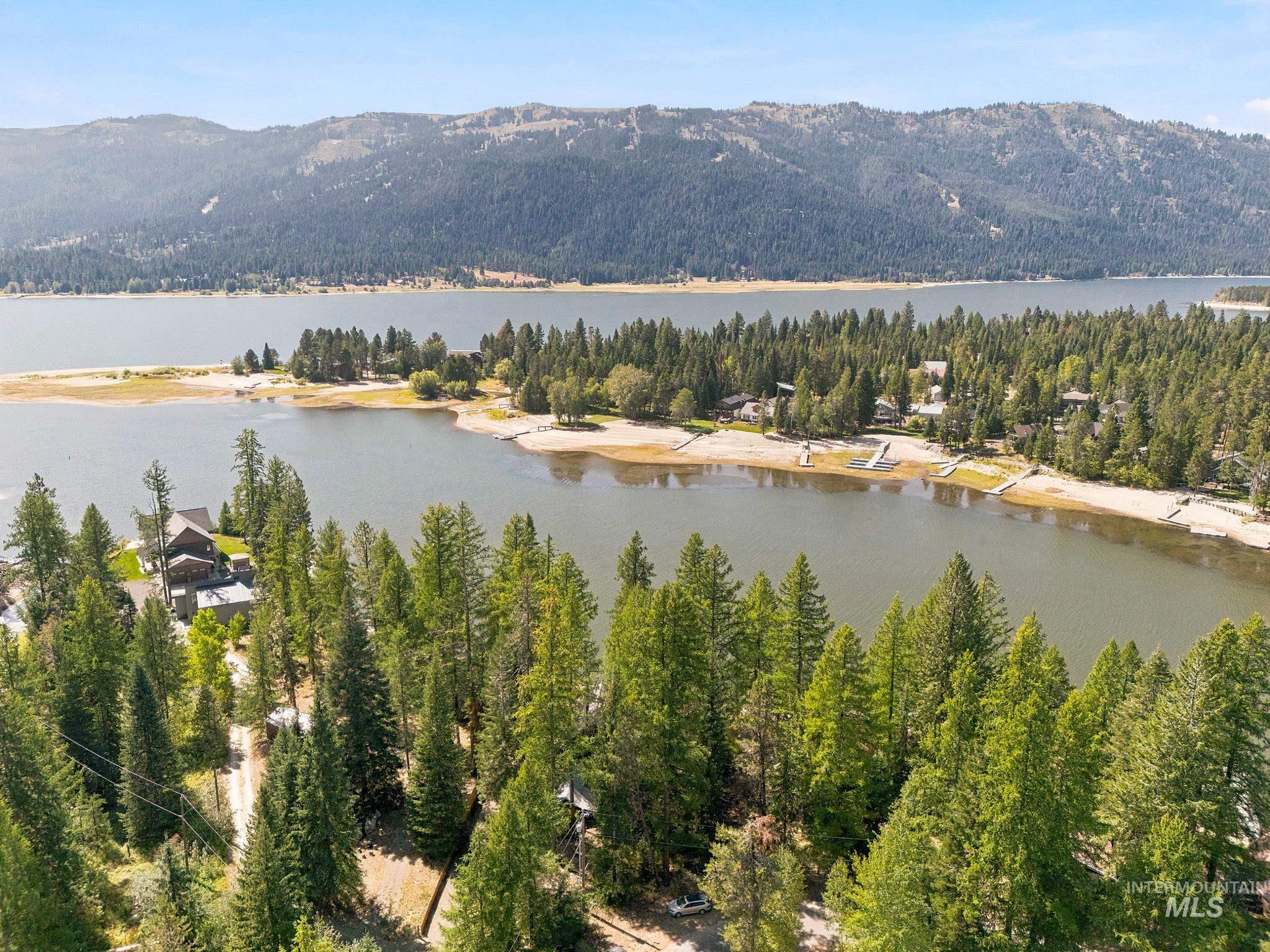 12823 Hereford Rd., Donnelly, Idaho 83615, 1 Bedroom, 1 Bathroom, Residential For Sale, Price $1,300,000,MLS 98999390