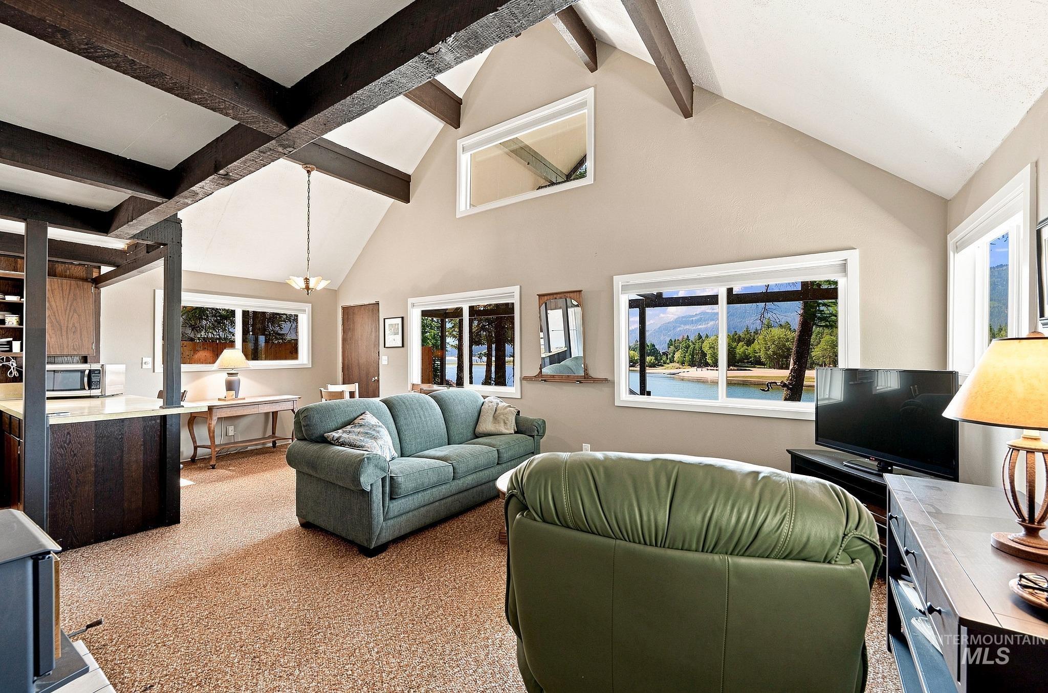 12823 Hereford Rd., Donnelly, Idaho 83615, 1 Bedroom, 1 Bathroom, Residential For Sale, Price $1,300,000,MLS 98999390