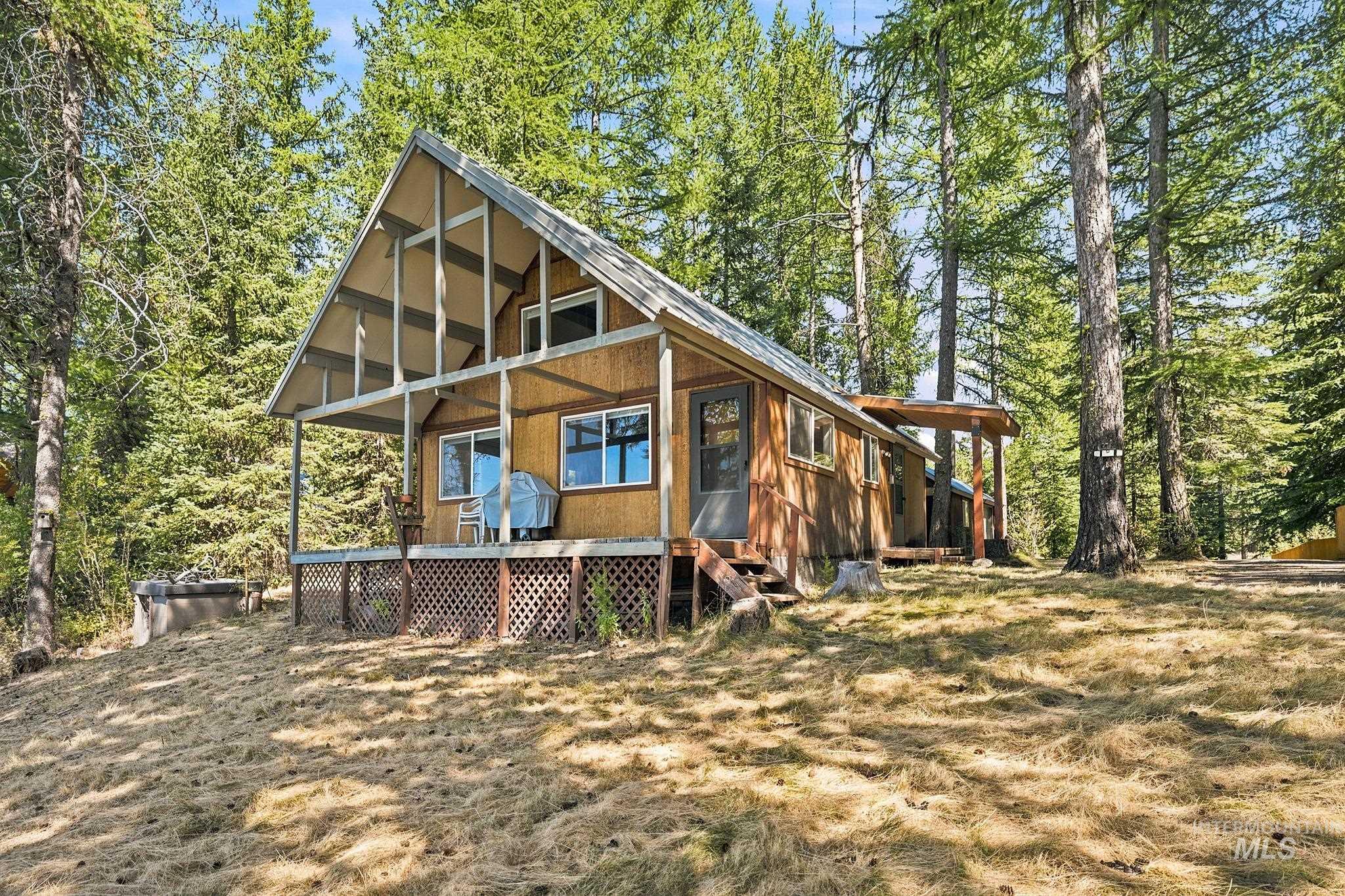 12823 Hereford Rd., Donnelly, Idaho 83615, 1 Bedroom, 1 Bathroom, Residential For Sale, Price $1,300,000,MLS 98999390