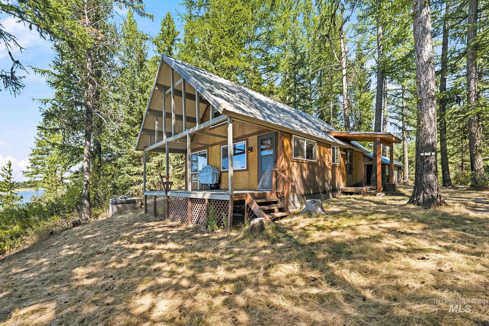 12823 Hereford Rd., Donnelly, Idaho 83615, 1 Bedroom, 1 Bathroom, Residential For Sale, Price $1,300,000,MLS 98999390