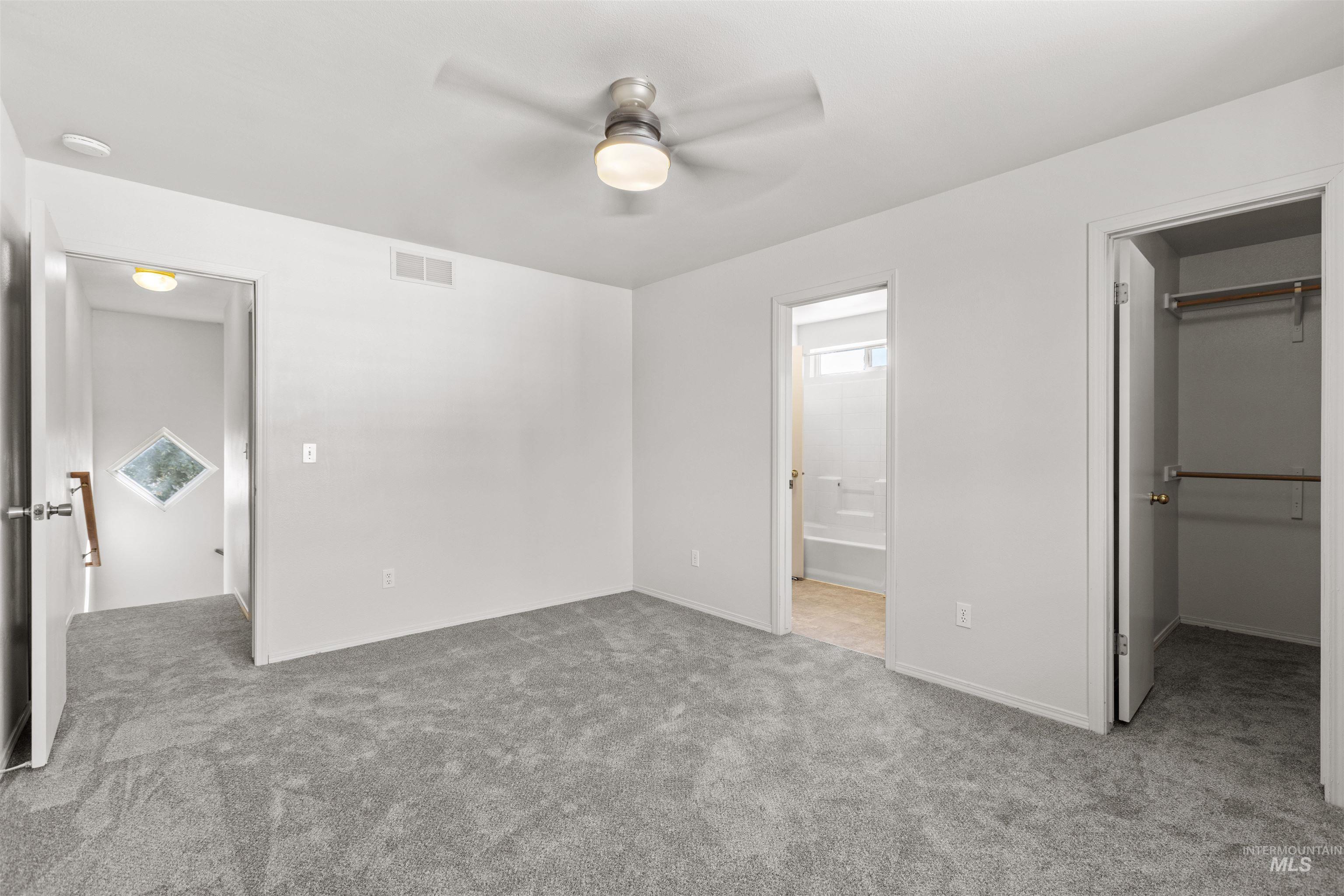 3404 S Poco Loco, Boise, Idaho 83705, 2 Bedrooms, 1.5 Bathrooms, Residential For Sale, Price $325,000,MLS 98999397