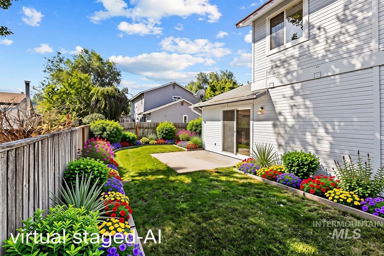 3404 S Poco Loco, Boise, Idaho 83705, 2 Bedrooms, 1.5 Bathrooms, Residential For Sale, Price $325,000,MLS 98999397