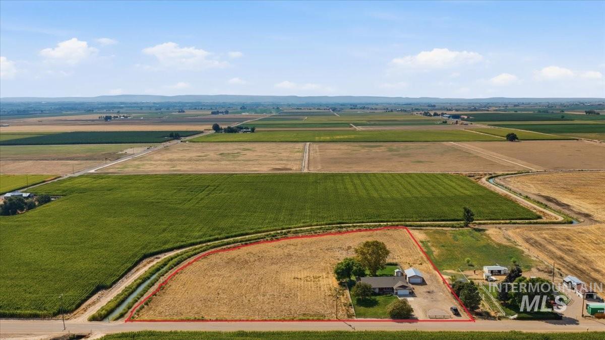 26201 Hop Rd, Caldwell, Idaho 83607, 3 Bedrooms, 2 Bathrooms, Residential For Sale, Price $849,900, 98999398