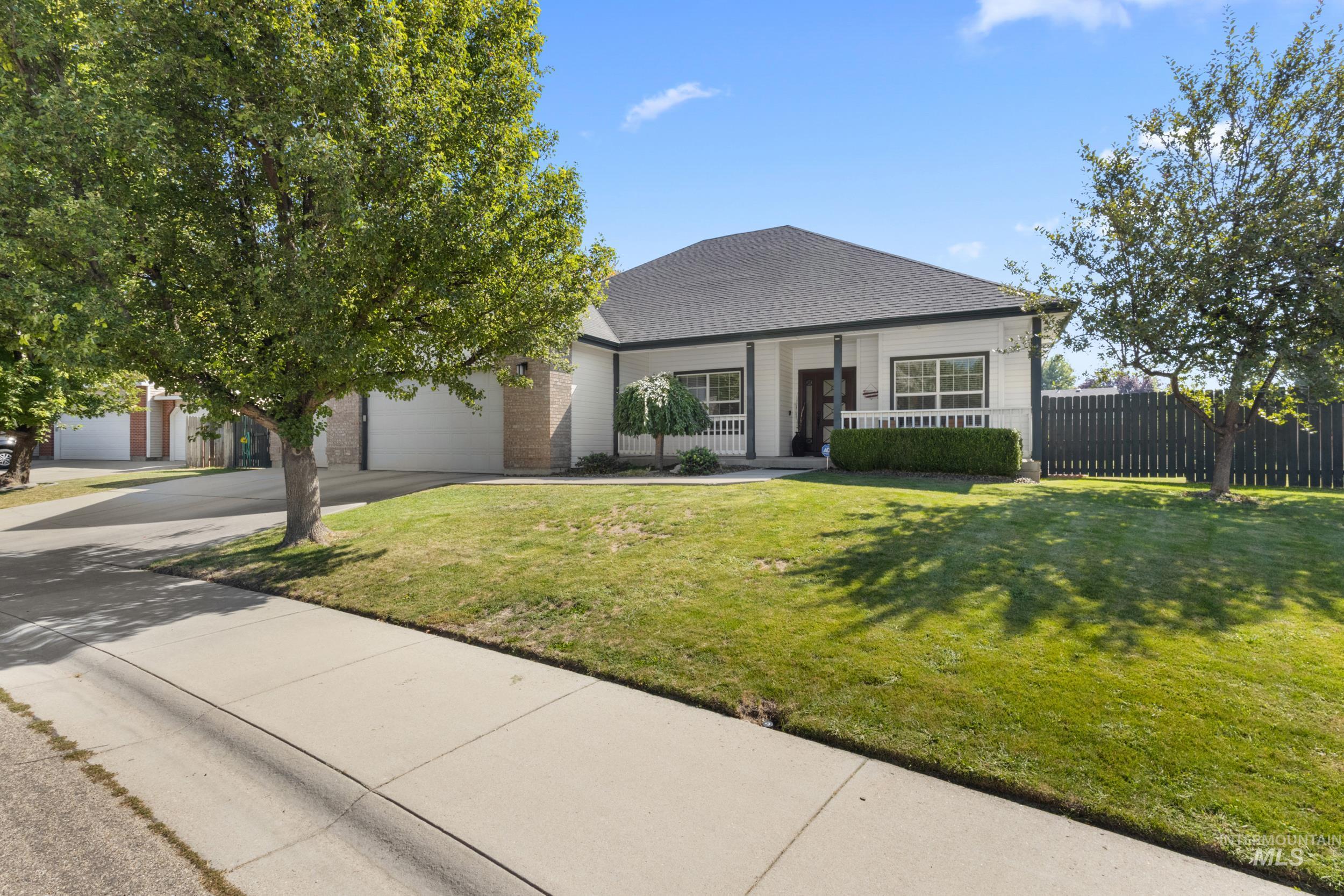 2548 N Monaco Way, Meridian, Idaho 83642, 4 Bedrooms, 2 Bathrooms, Residential For Sale, Price $585,000, 98999403
