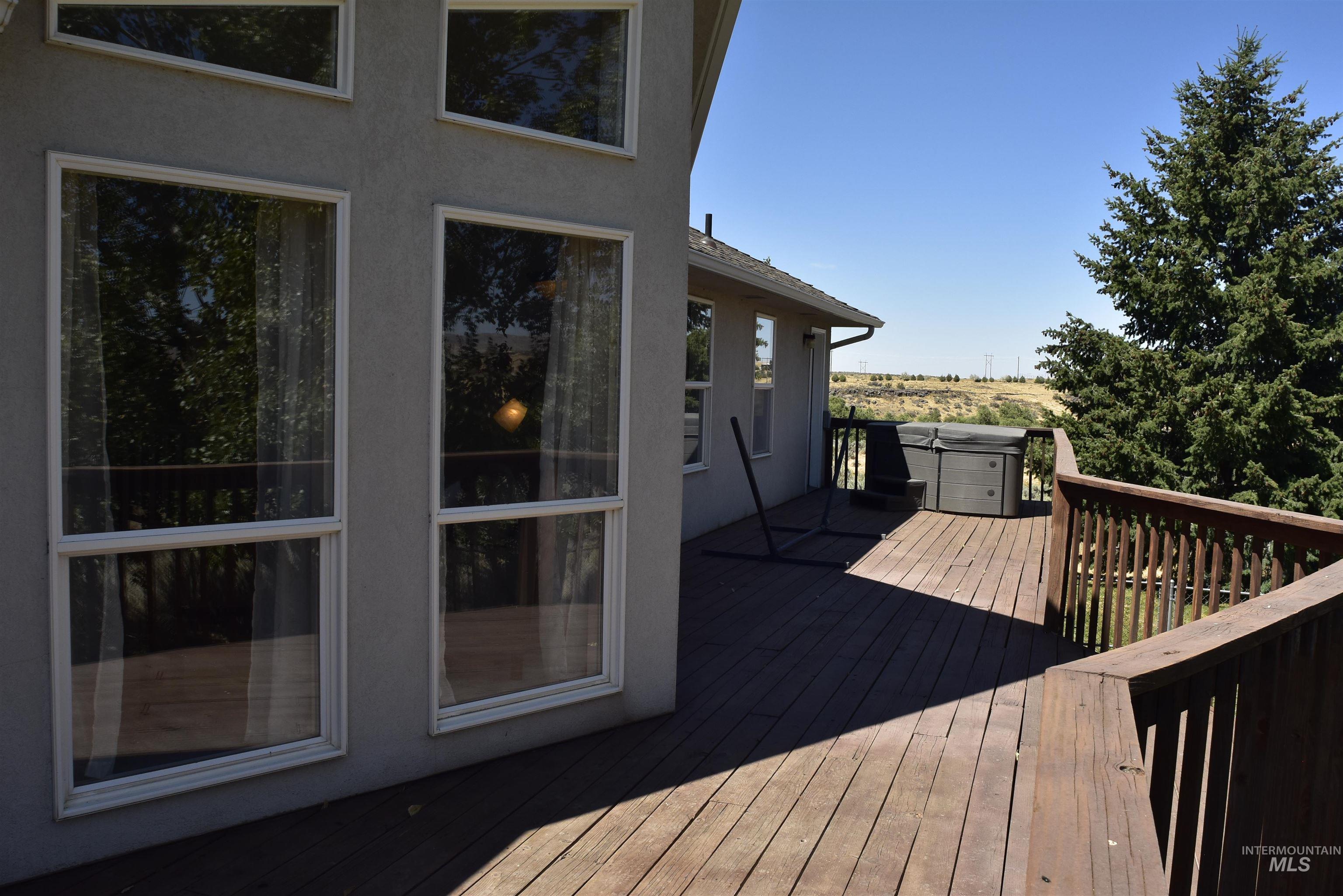 334 E Danskin Dr, Boise, Idaho 83716, 3 Bedrooms, 2.5 Bathrooms, Residential For Sale, Price $989,000, 98999404