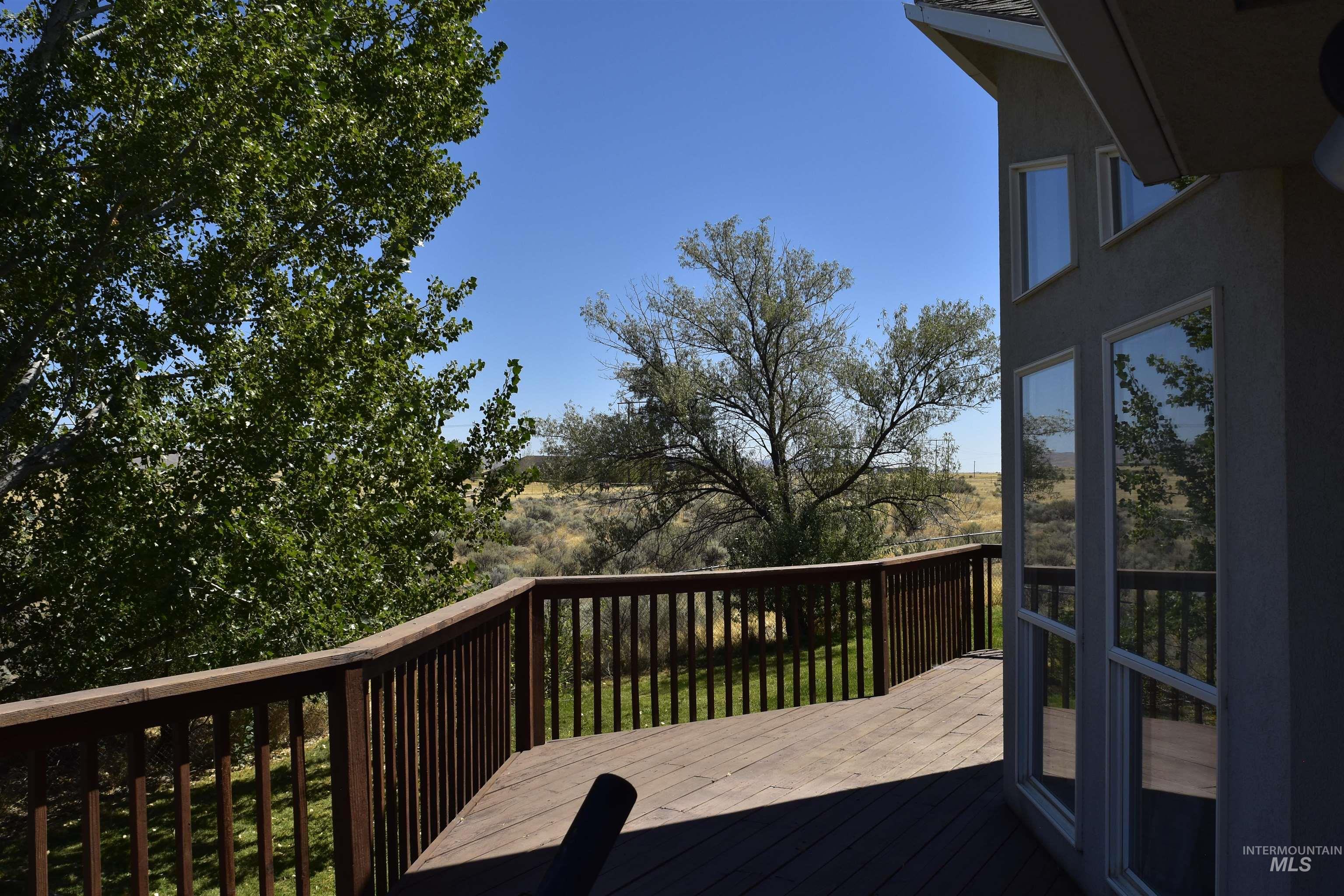 334 E Danskin Dr, Boise, Idaho 83716, 3 Bedrooms, 2.5 Bathrooms, Residential For Sale, Price $989,000, 98999404