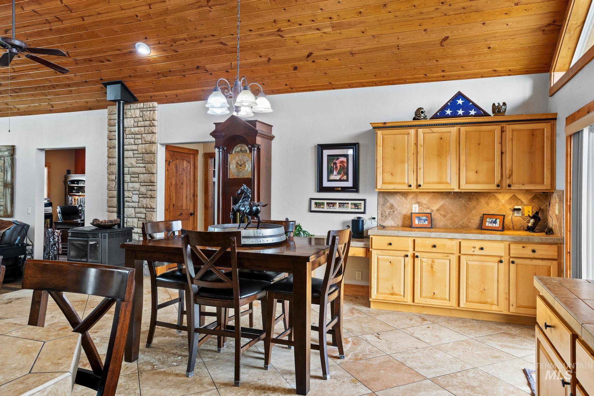 9225 N Highway 52, Horseshoe Bend, Idaho 83629, 3 Bedrooms, 2.5 Bathrooms, Residential For Sale, Price $1,400,000,MLS 98999405