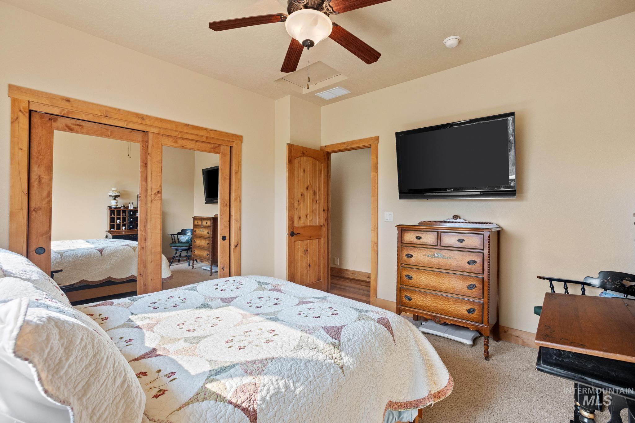 9225 N Highway 52, Horseshoe Bend, Idaho 83629, 3 Bedrooms, 2.5 Bathrooms, Residential For Sale, Price $1,400,000,MLS 98999405