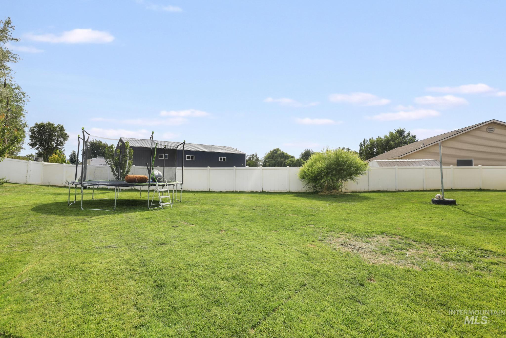 2213 Alex Dr, Filer, Idaho 83328, 4 Bedrooms, 2 Bathrooms, Residential For Sale, Price $480,000,MLS 98999407