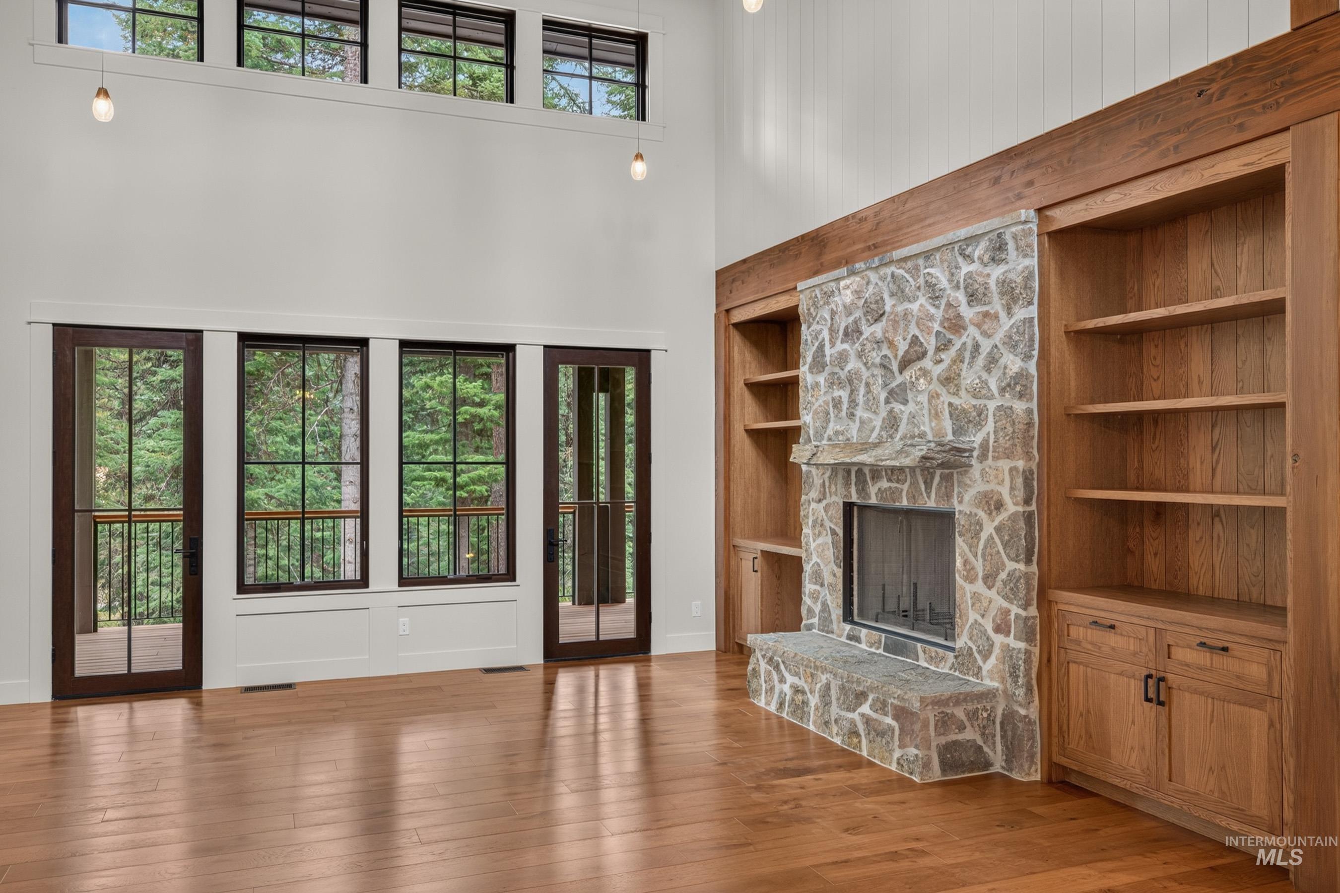 16 Vernon Ct., McCall, Idaho 83638, 4 Bedrooms, 4 Bathrooms, Residential For Sale, Price $2,450,000,MLS 98999410