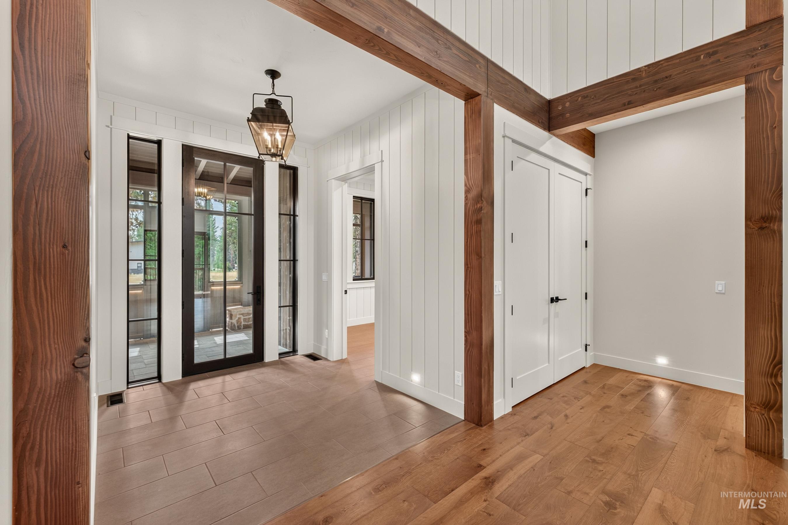 16 Vernon Ct., McCall, Idaho 83638, 4 Bedrooms, 4 Bathrooms, Residential For Sale, Price $2,450,000,MLS 98999410