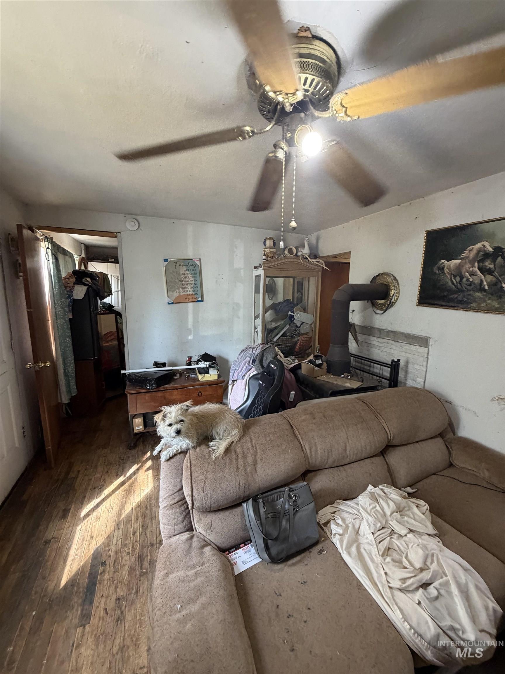 324 5th Ave W, Jerome, Idaho 83338, 4 Bedrooms, 1 Bathroom, Residential For Sale, Price $180,000, 98999412
