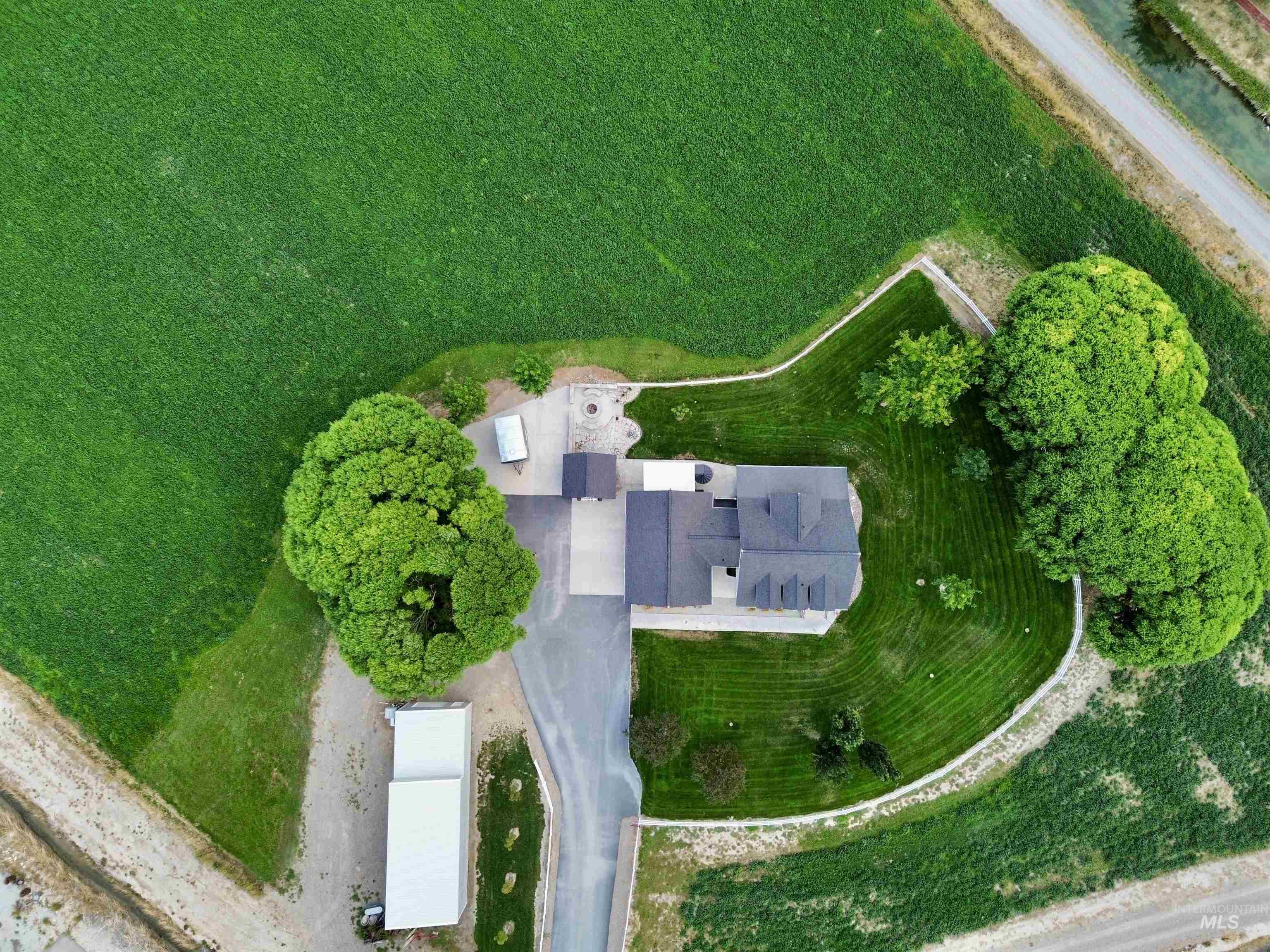 89 S 222 W, Burley, Idaho 83318, 5 Bedrooms, 3.5 Bathrooms, Residential For Sale, Price $861,000,MLS 98999414