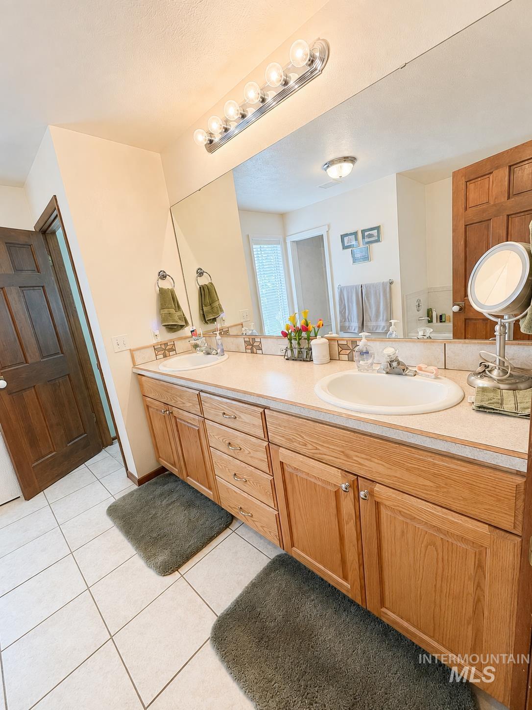 551 Terrace Dr, Burley, Idaho 83318, 4 Bedrooms, 2 Bathrooms, Residential For Sale, Price $450,000,MLS 98999416