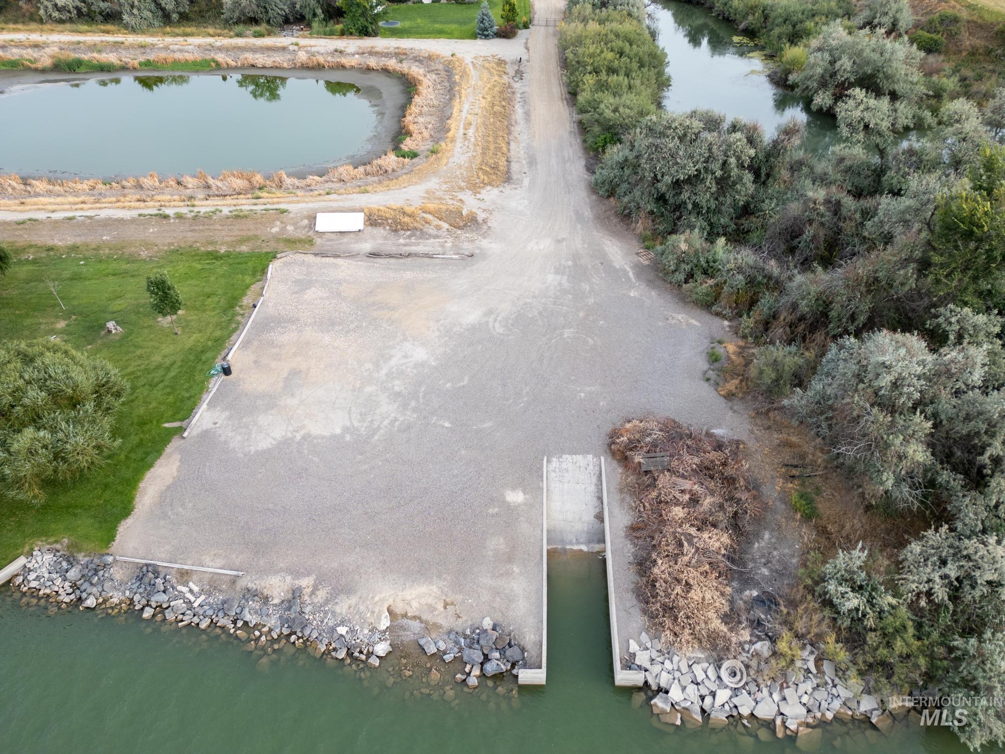 551 Terrace Dr, Burley, Idaho 83318, 4 Bedrooms, 2 Bathrooms, Residential For Sale, Price $450,000,MLS 98999416