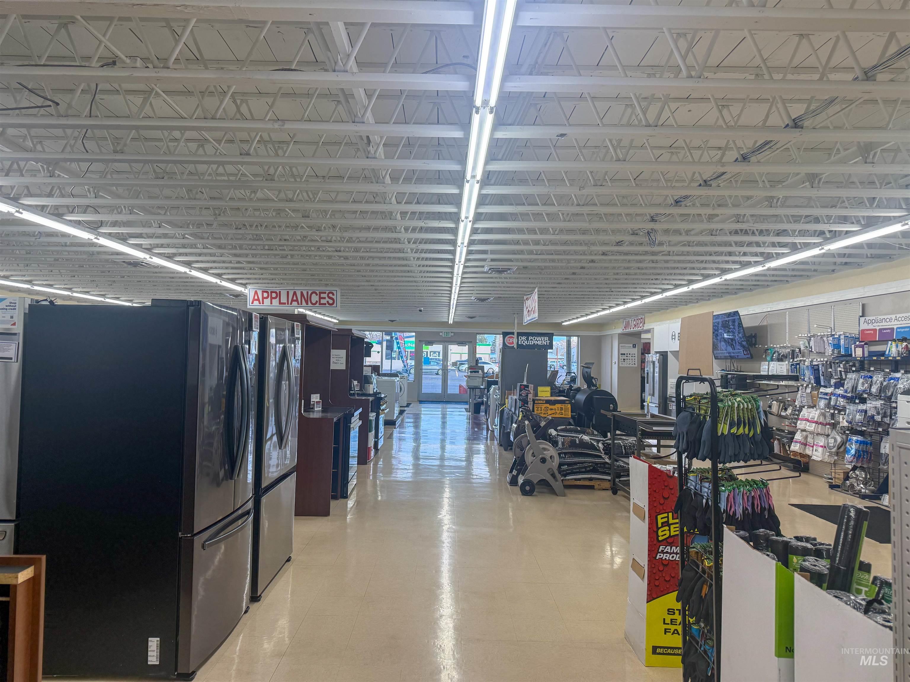 2338 Overland Ave, Burley, Idaho 83318, Business/Commercial For Sale, Price $1,000,000, 98999456