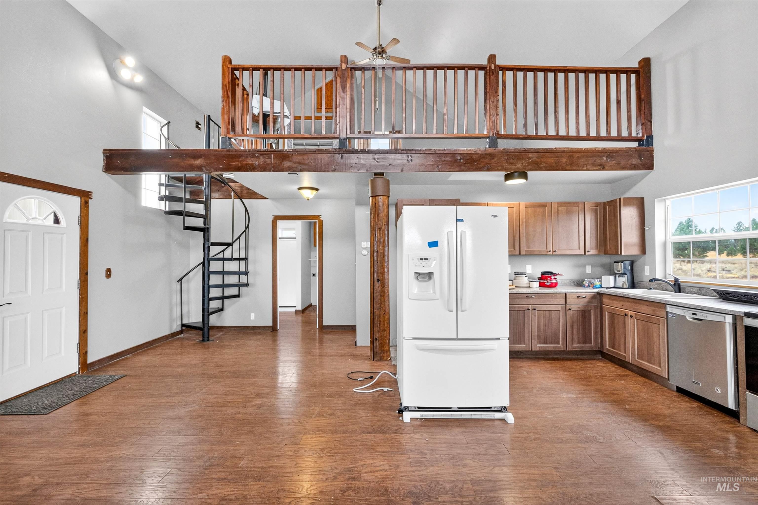 1350 Chris Lane, McCall, Idaho 83638, 3 Bedrooms, 2 Bathrooms, Residential For Sale, Price $1,899,000,MLS 98999480