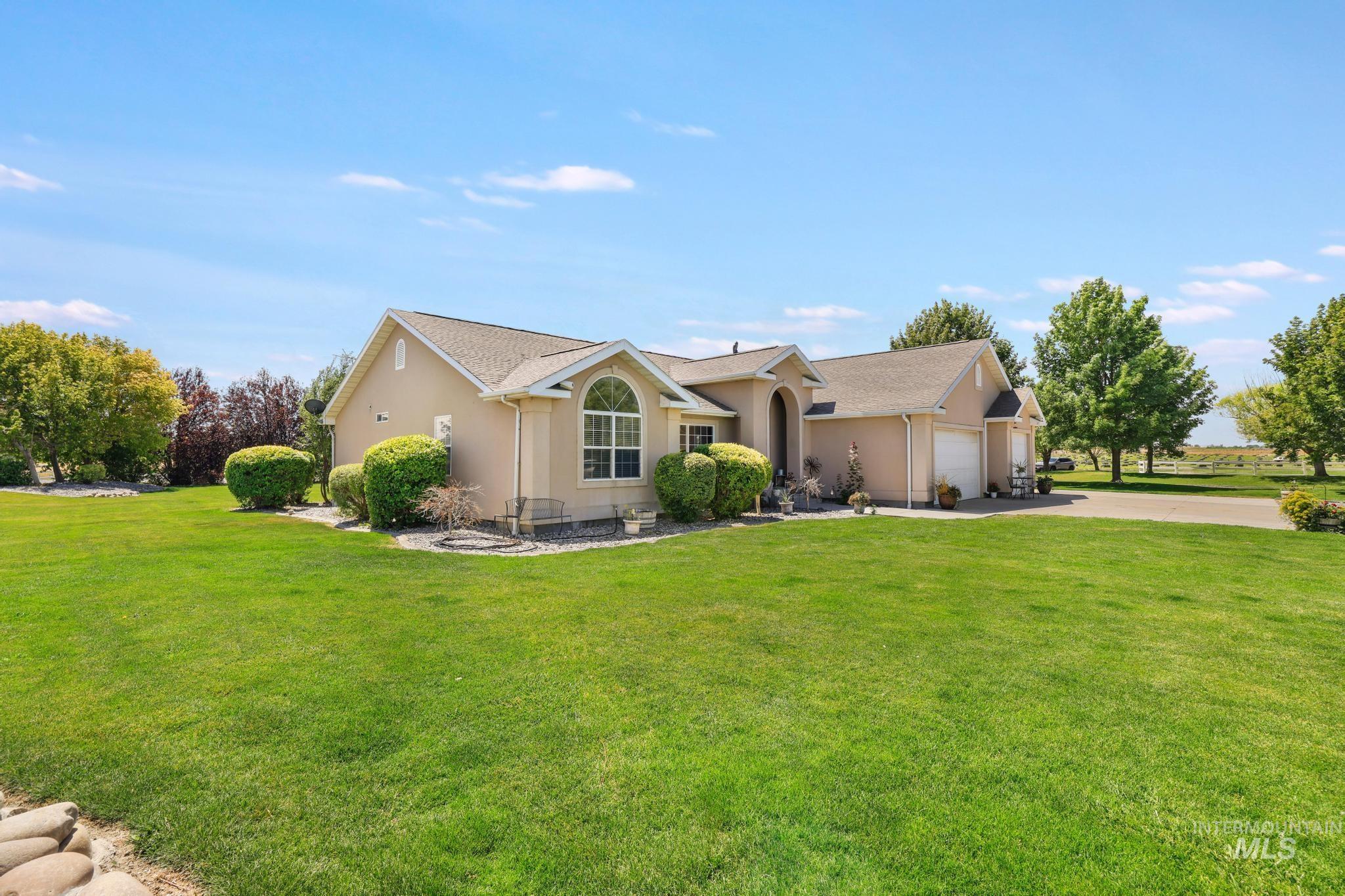 3962 N 2405 E, Twin Falls, Idaho 83301, 5 Bedrooms, 3 Bathrooms, Residential For Sale, Price $790,000, 98999484