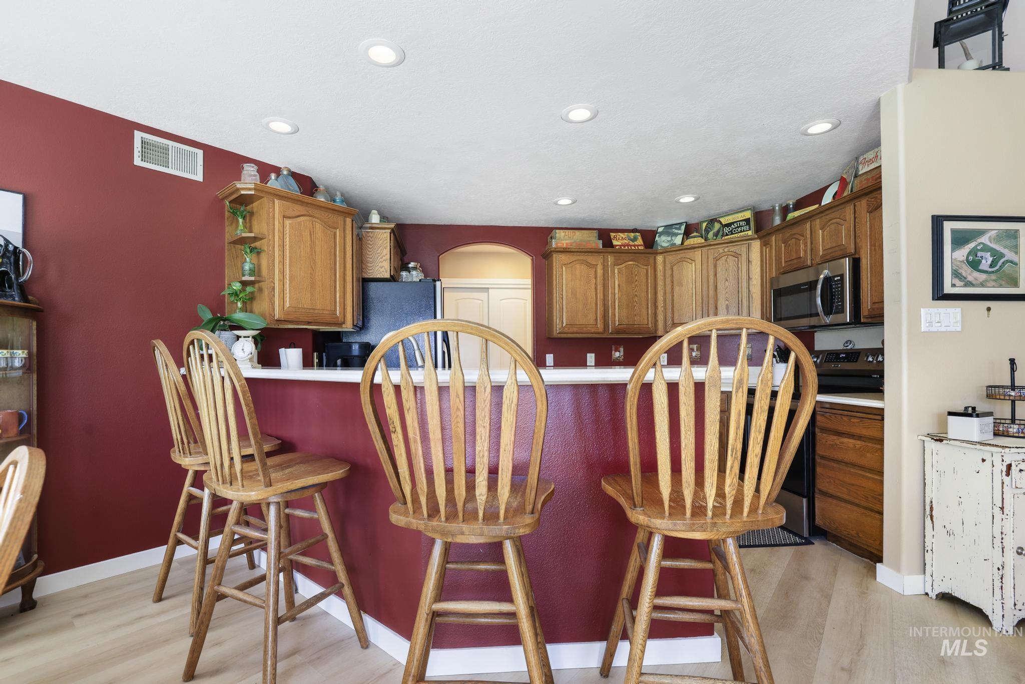 3962 N 2405 E, Twin Falls, Idaho 83301, 5 Bedrooms, 3 Bathrooms, Residential For Sale, Price $790,000, 98999484