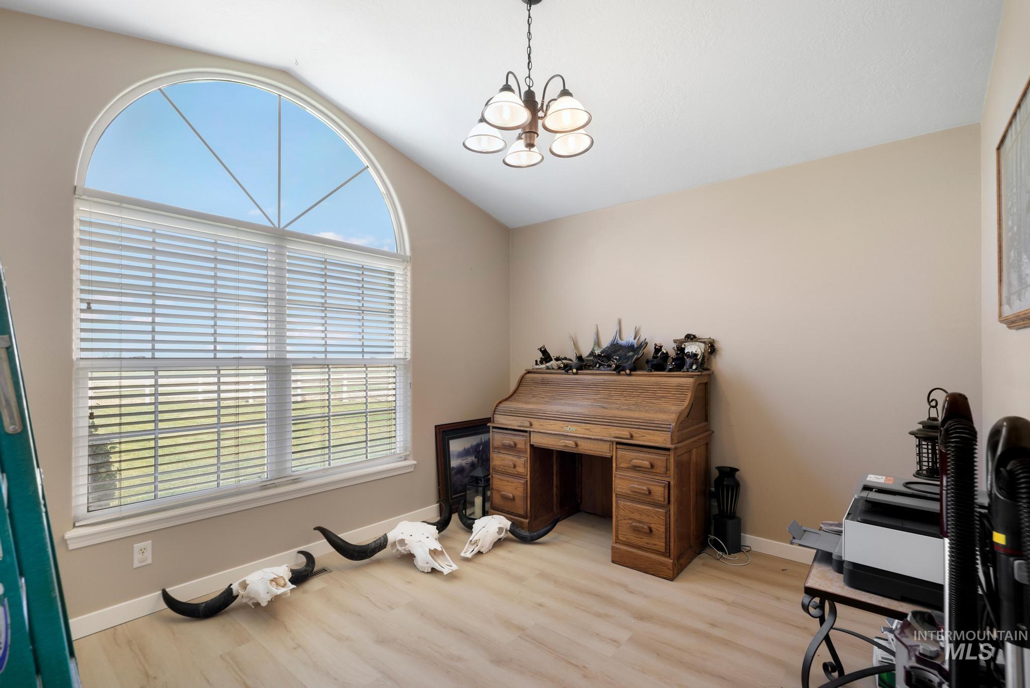 3962 N 2405 E, Twin Falls, Idaho 83301, 5 Bedrooms, 3 Bathrooms, Residential For Sale, Price $790,000, 98999484